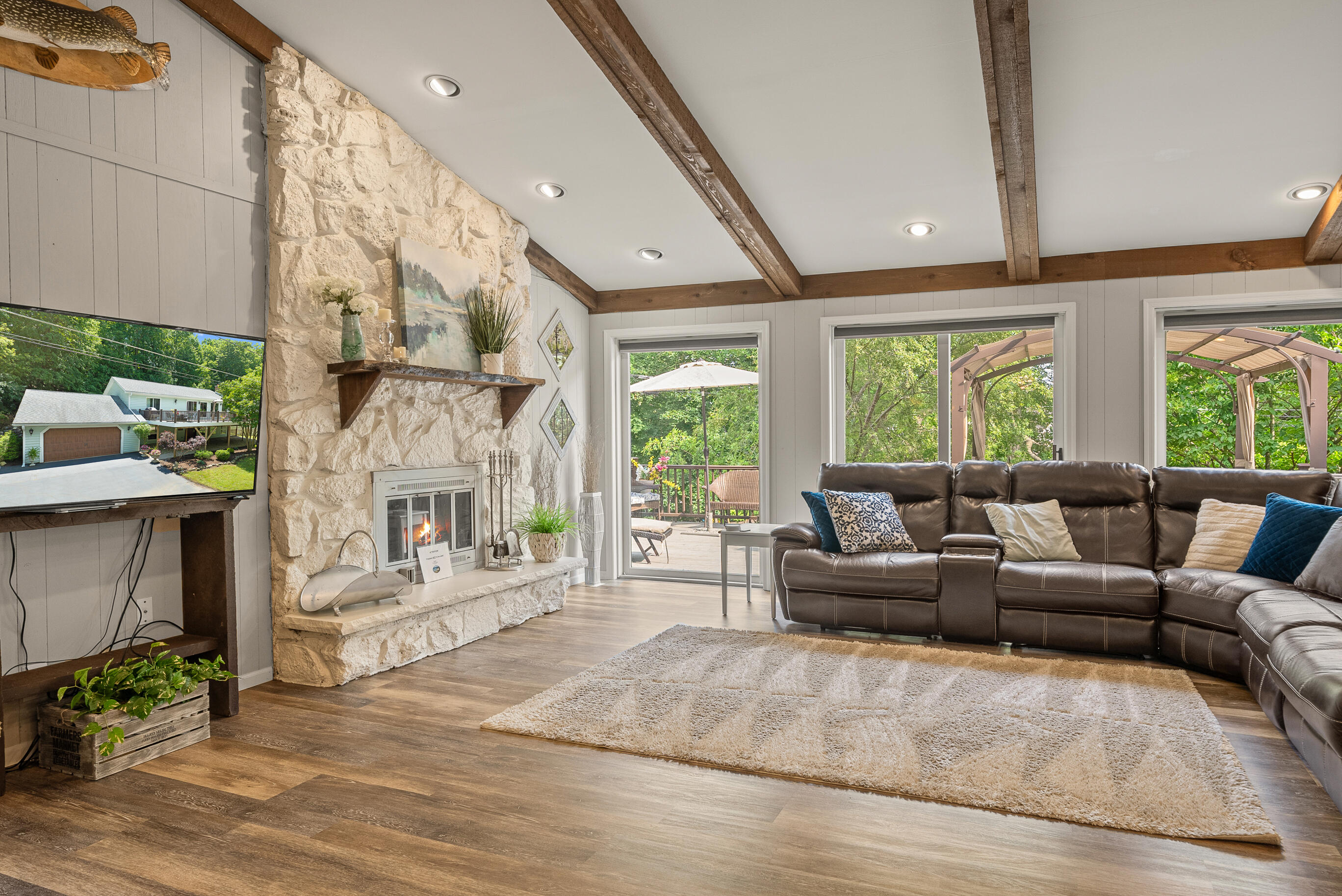 265 Jensen Dr
