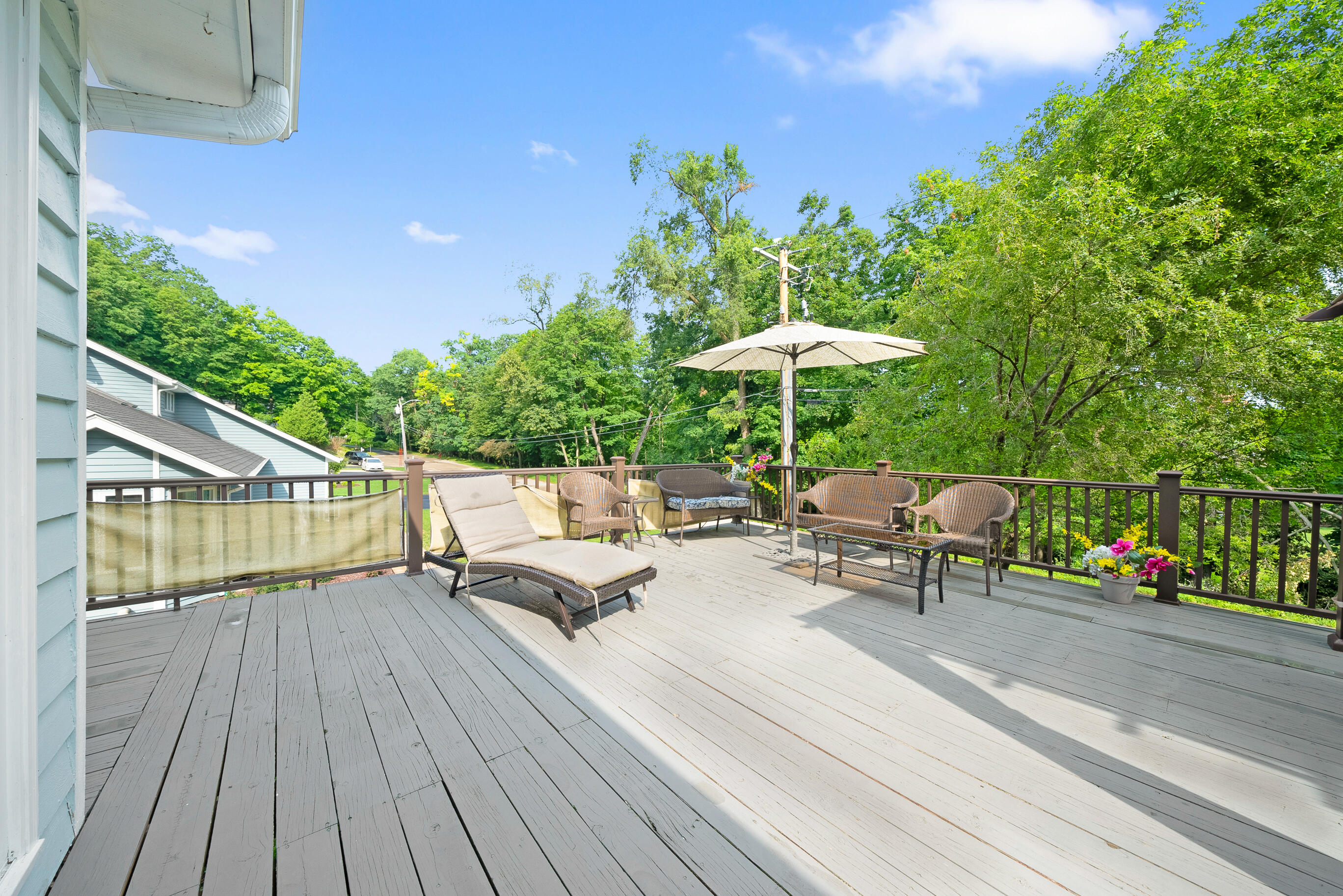 265 Jensen Dr