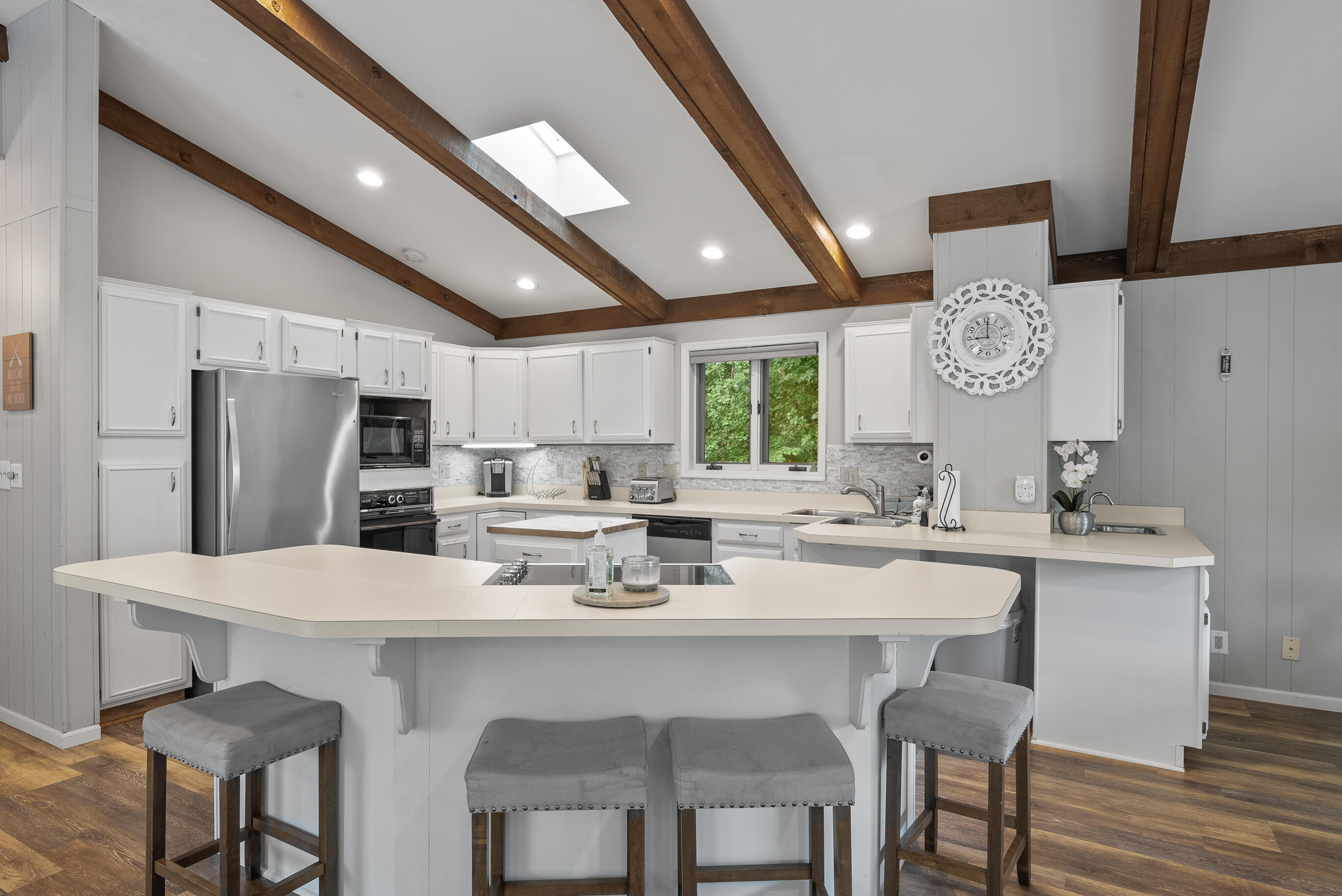 265 Jensen Dr