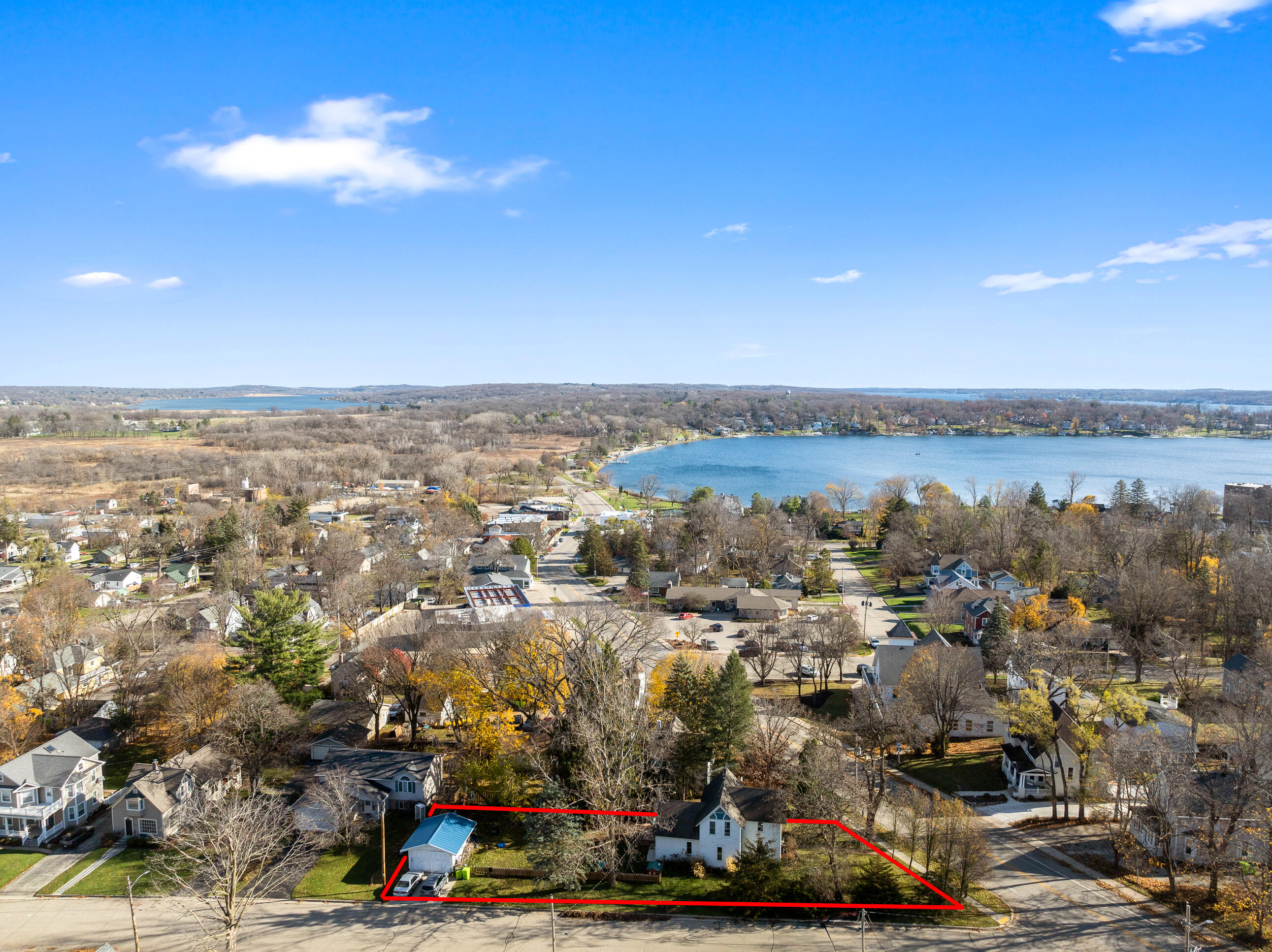 106 W Geneva St