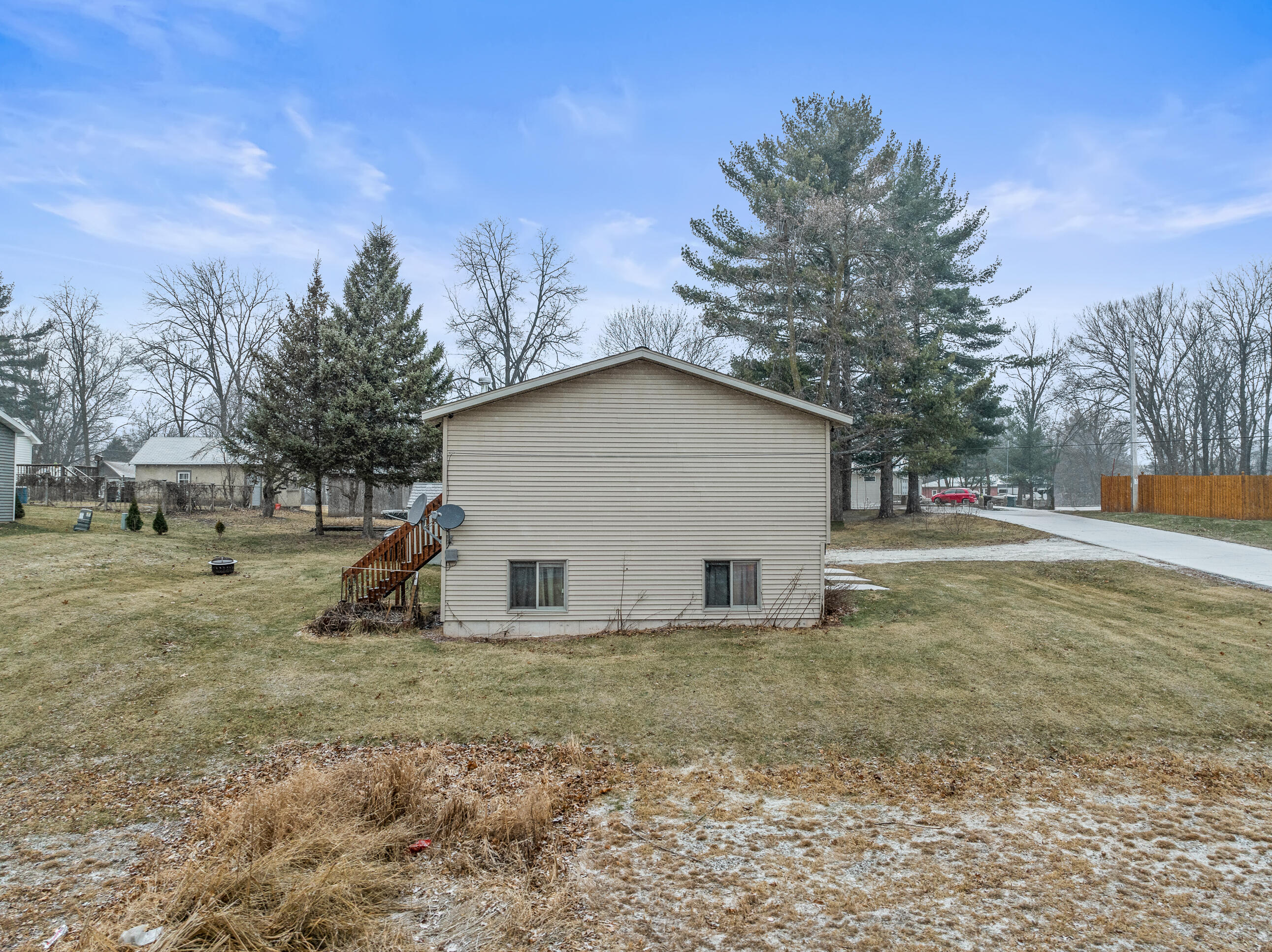 n1267 Hickory Rd