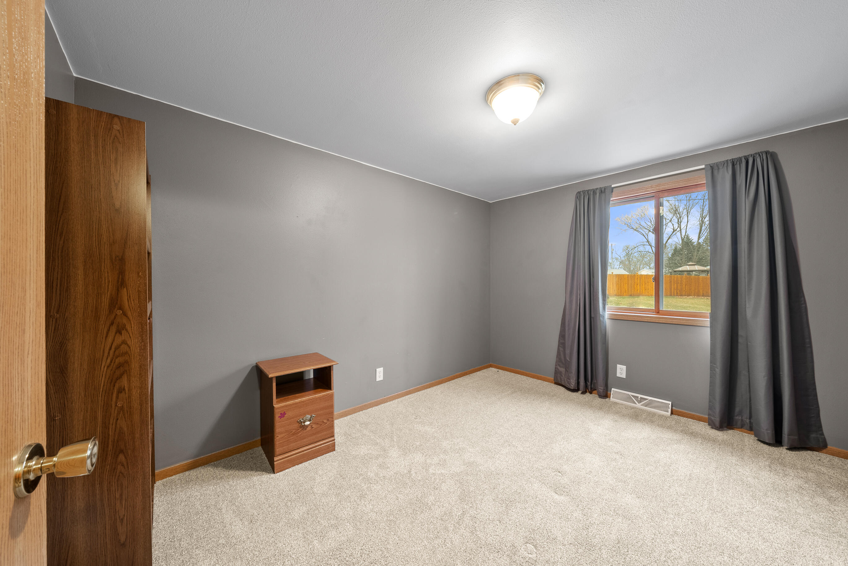 n1267 Hickory Rd