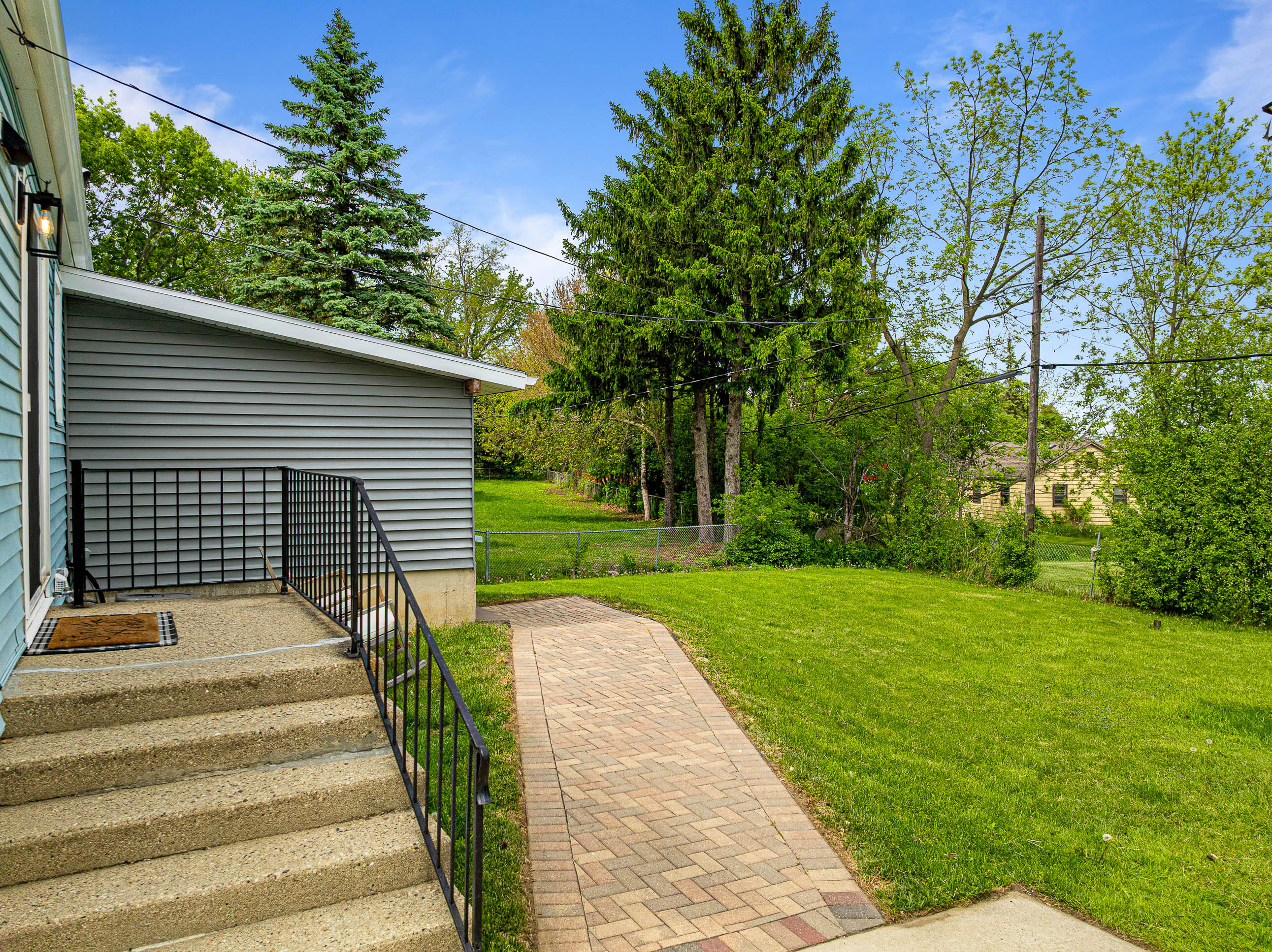 3151 E Barry Dr