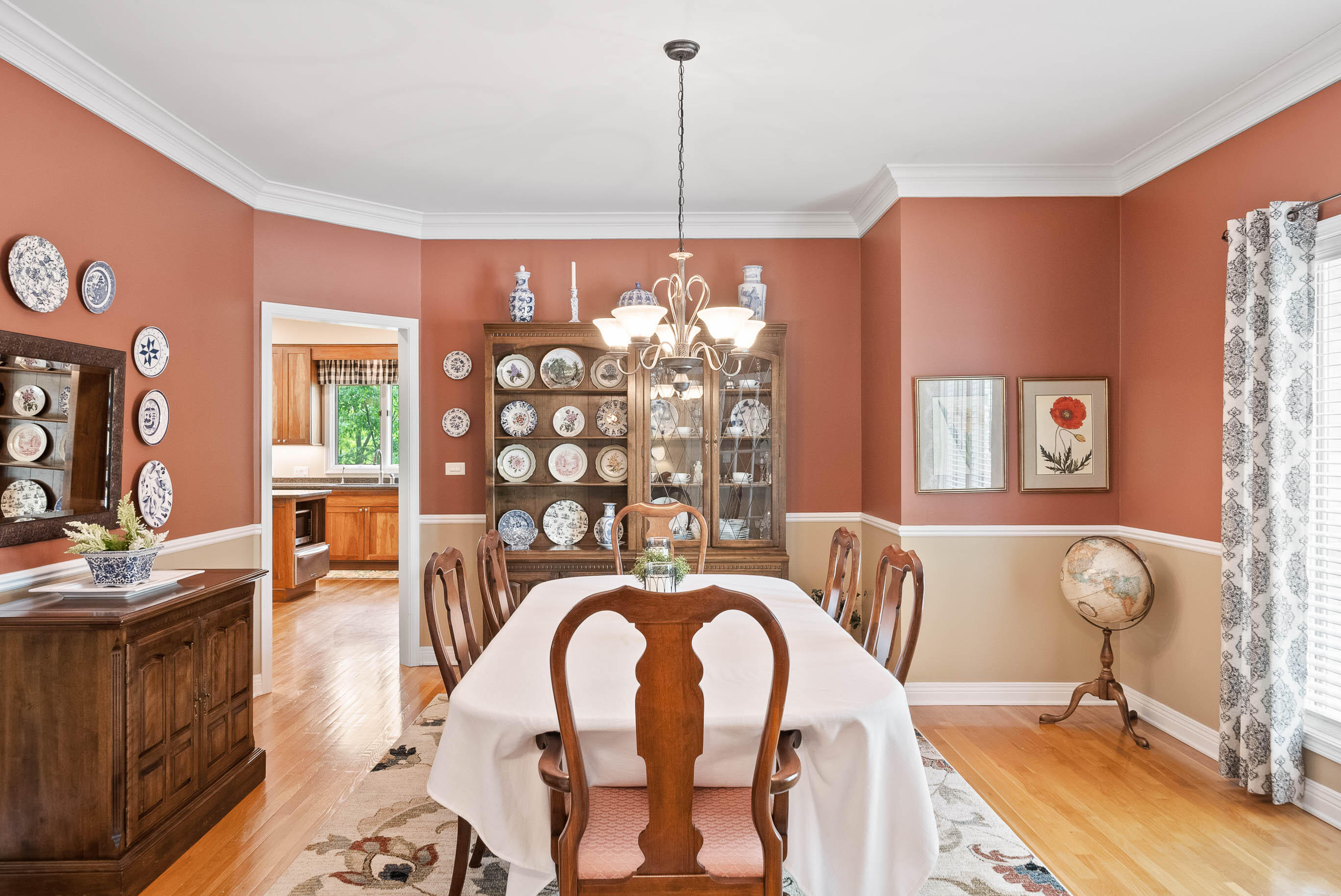 1261 Deer Ct