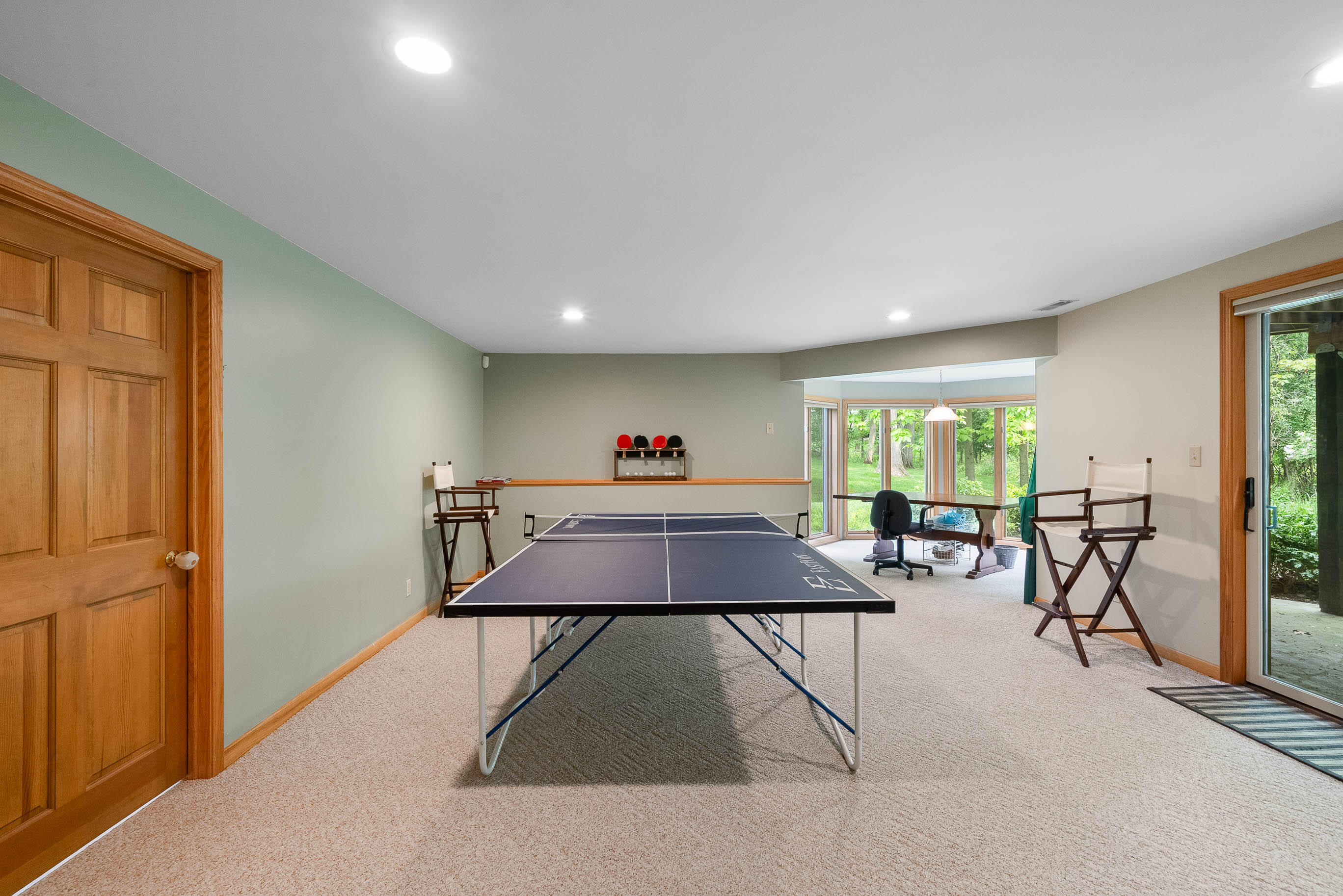 1261 Deer Ct