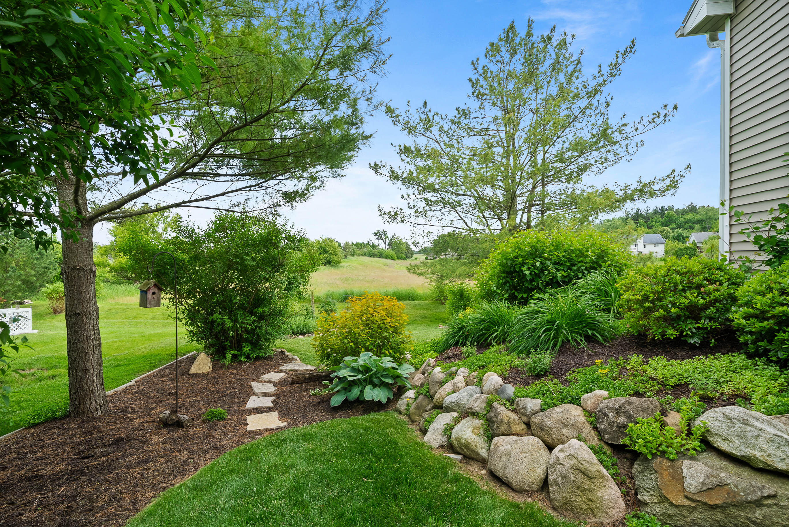 914 Bennett Ct