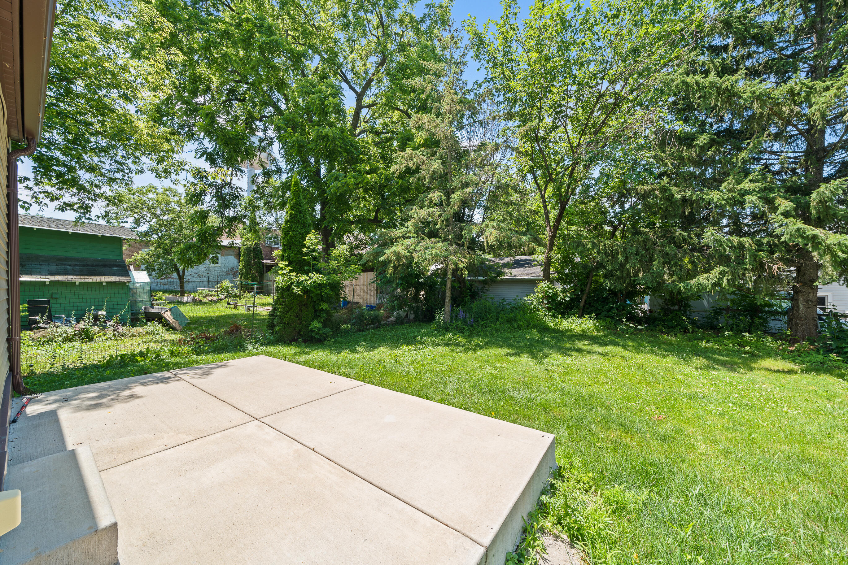 118 N Second St
