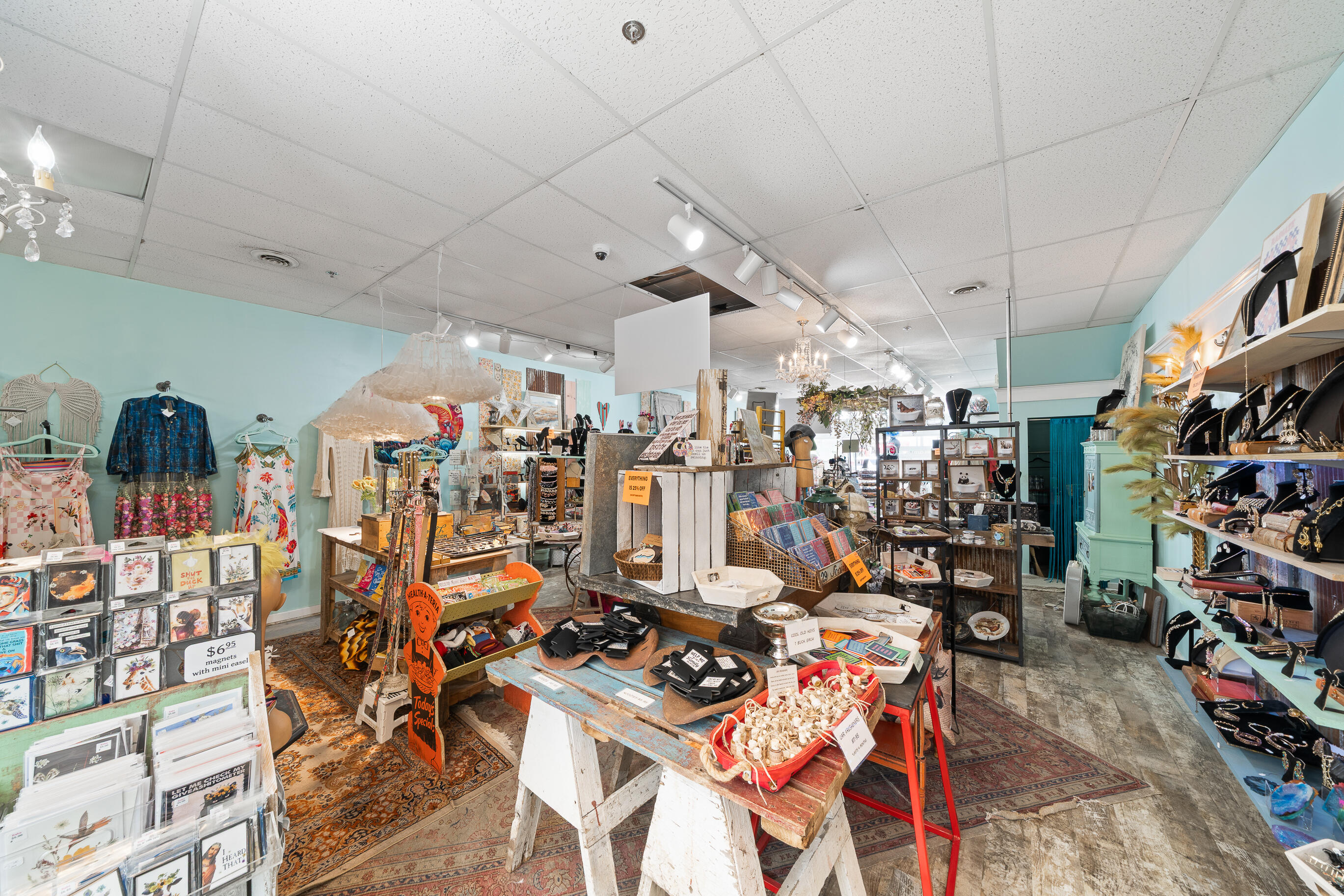 707 W Main St