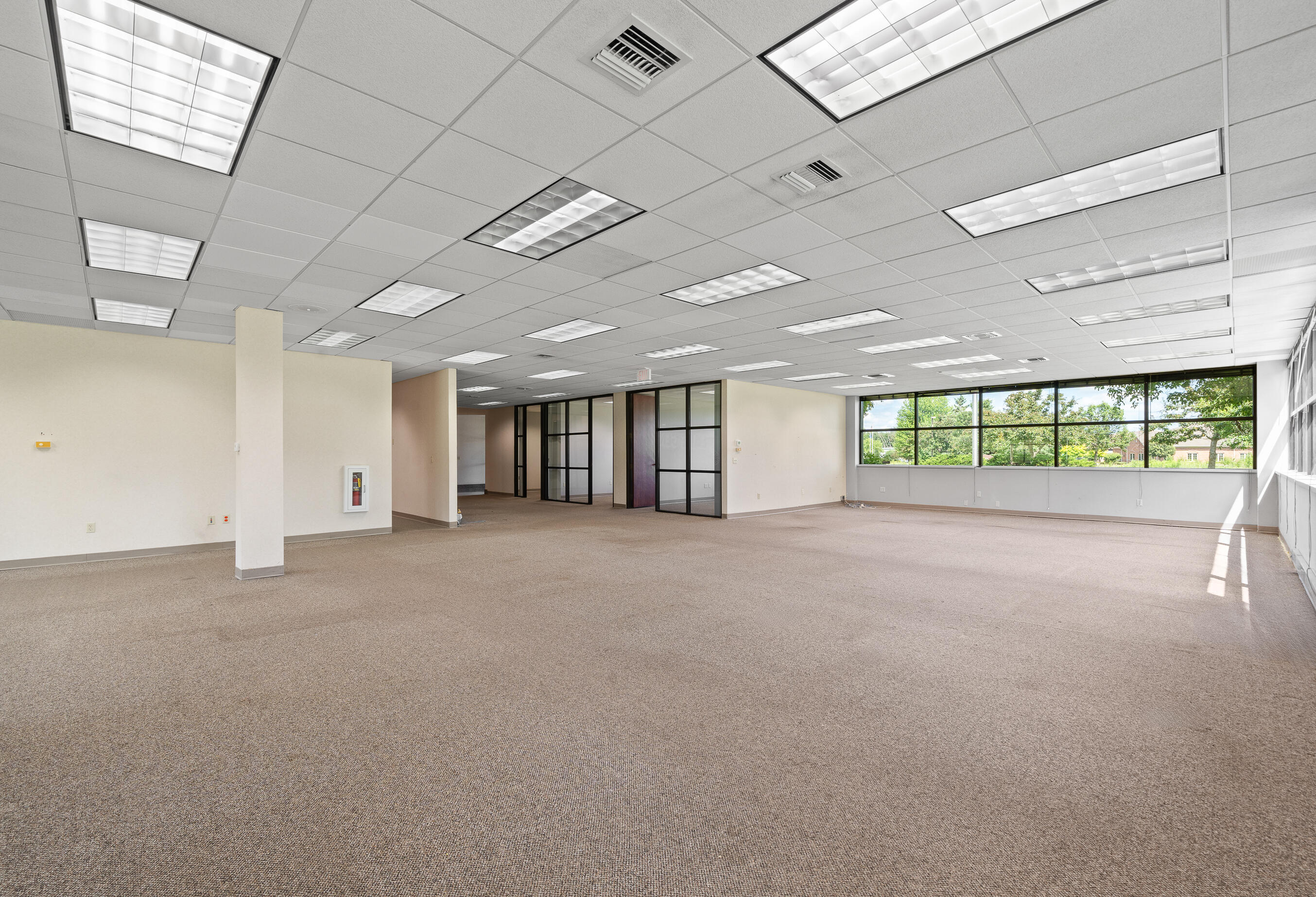 751 Geneva Pkwy N