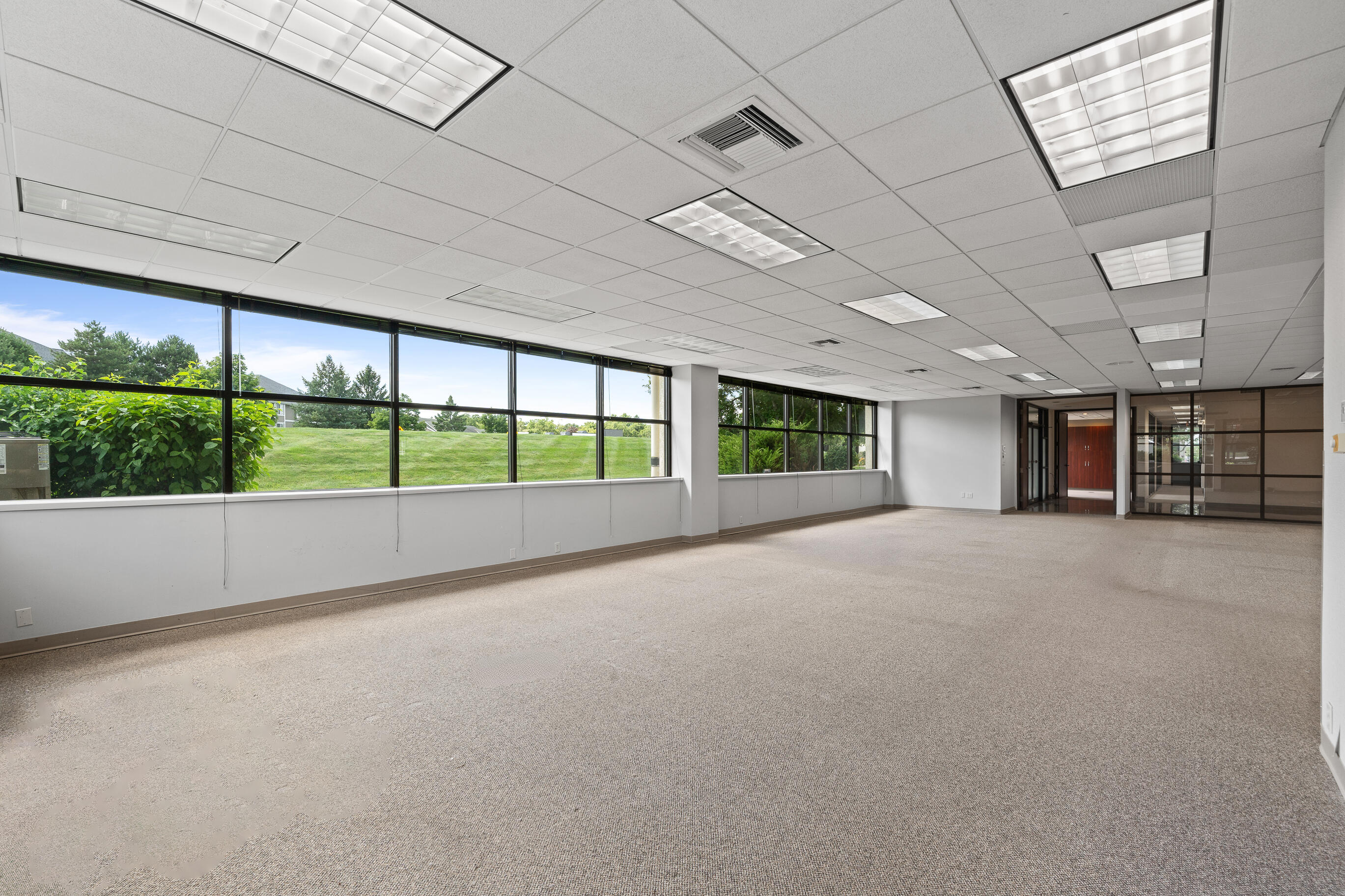 751 Geneva Pkwy N