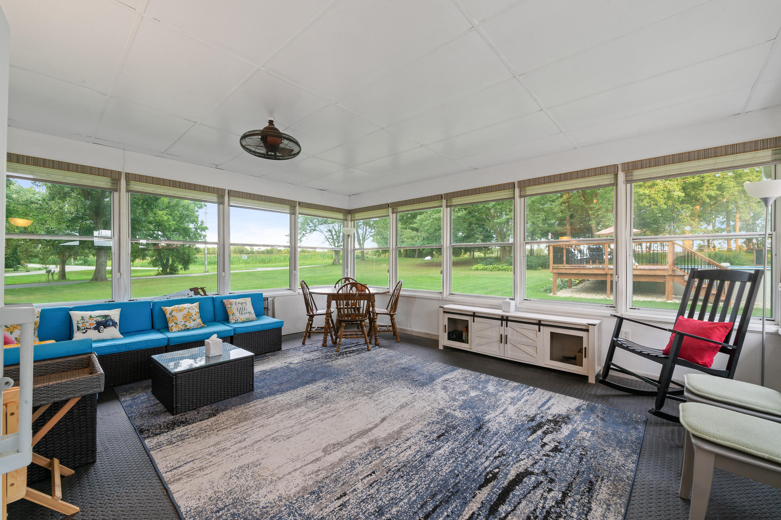 2211 Sheridan Springs Rd