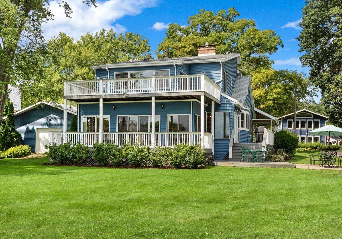 814 Inlet Shore Dr