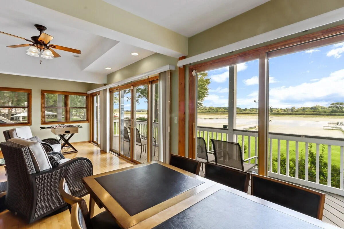 814 Inlet Shore Dr