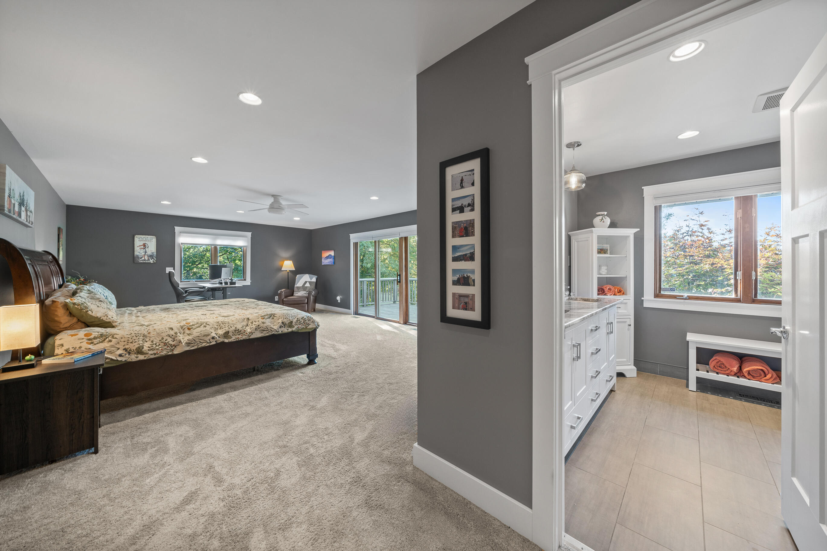 N3145 Center St