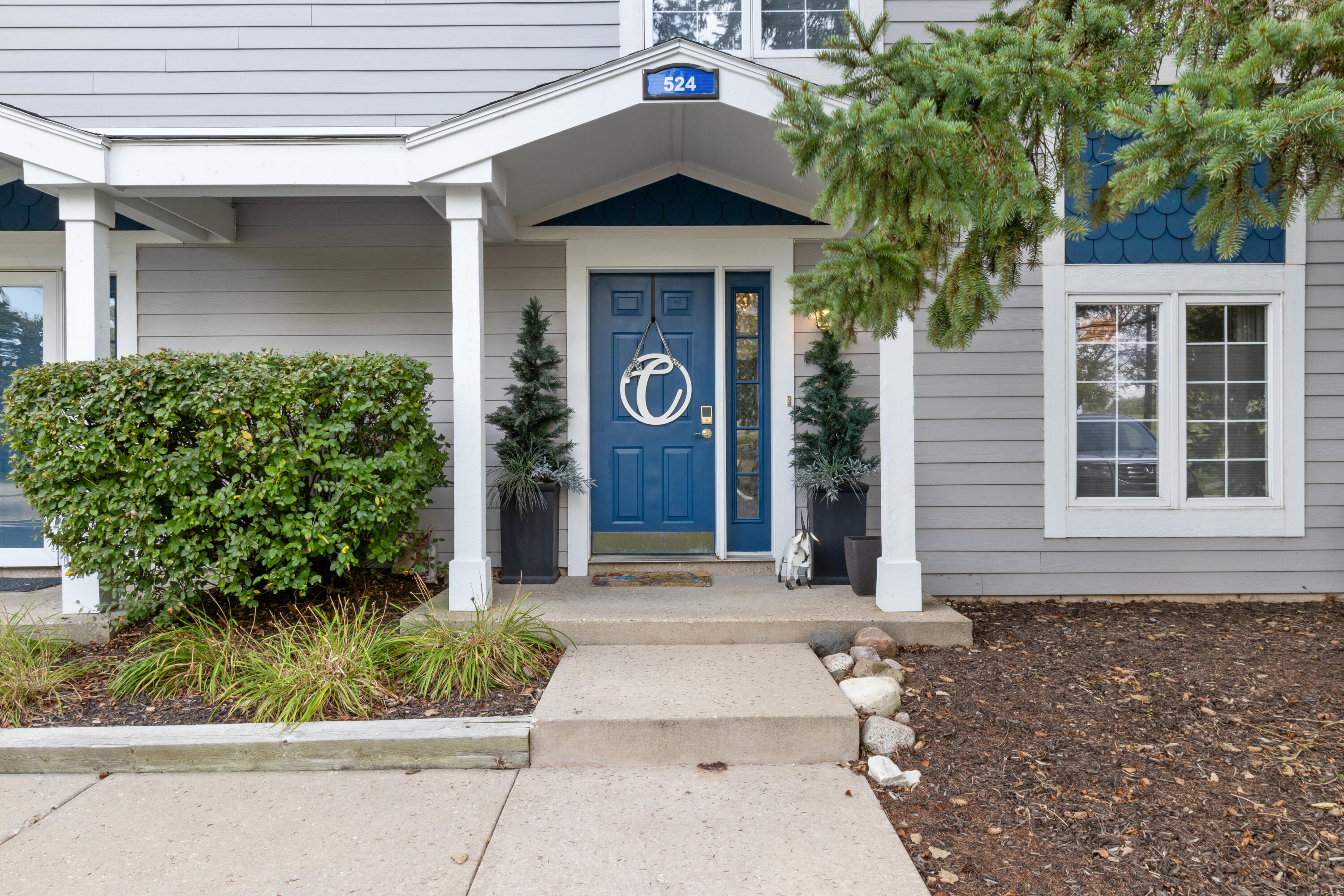 524 Geneva National Ave N - Unit: 6-67