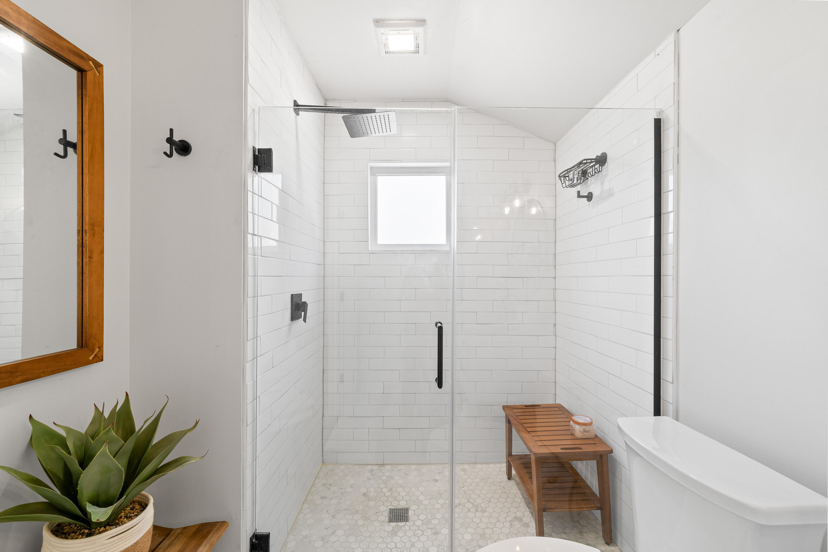 2804 Willow Point Dr