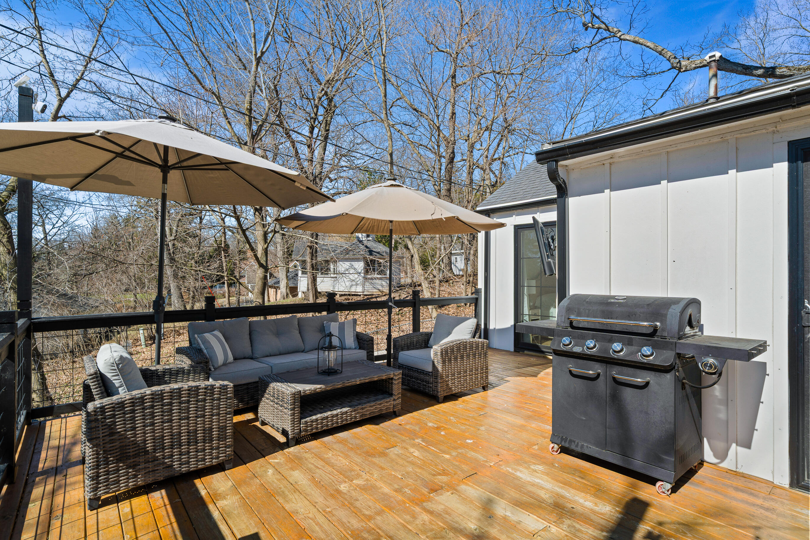 2804 Willow Point Dr