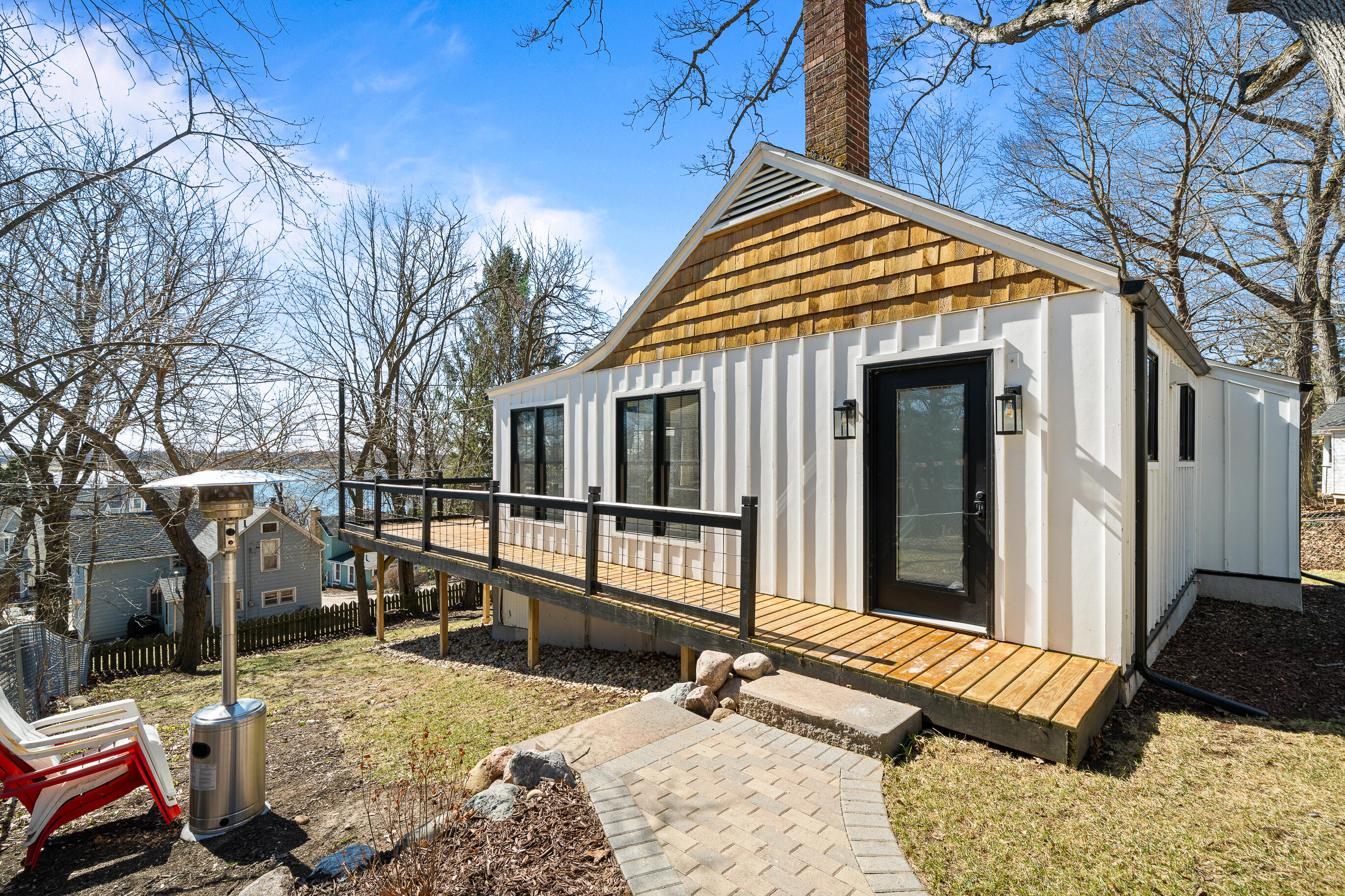 2804 Willow Point Dr