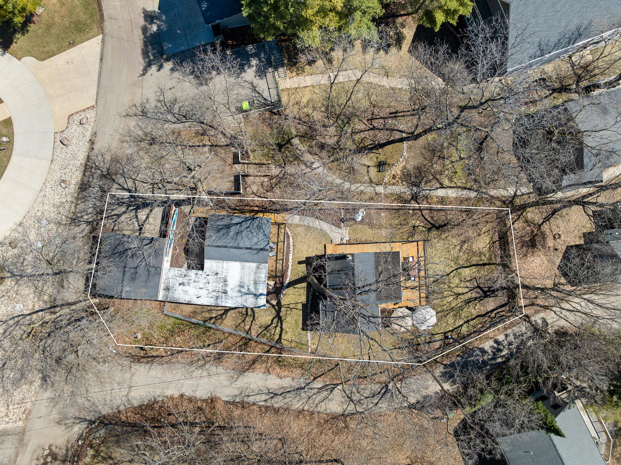 2804 Willow Point Dr