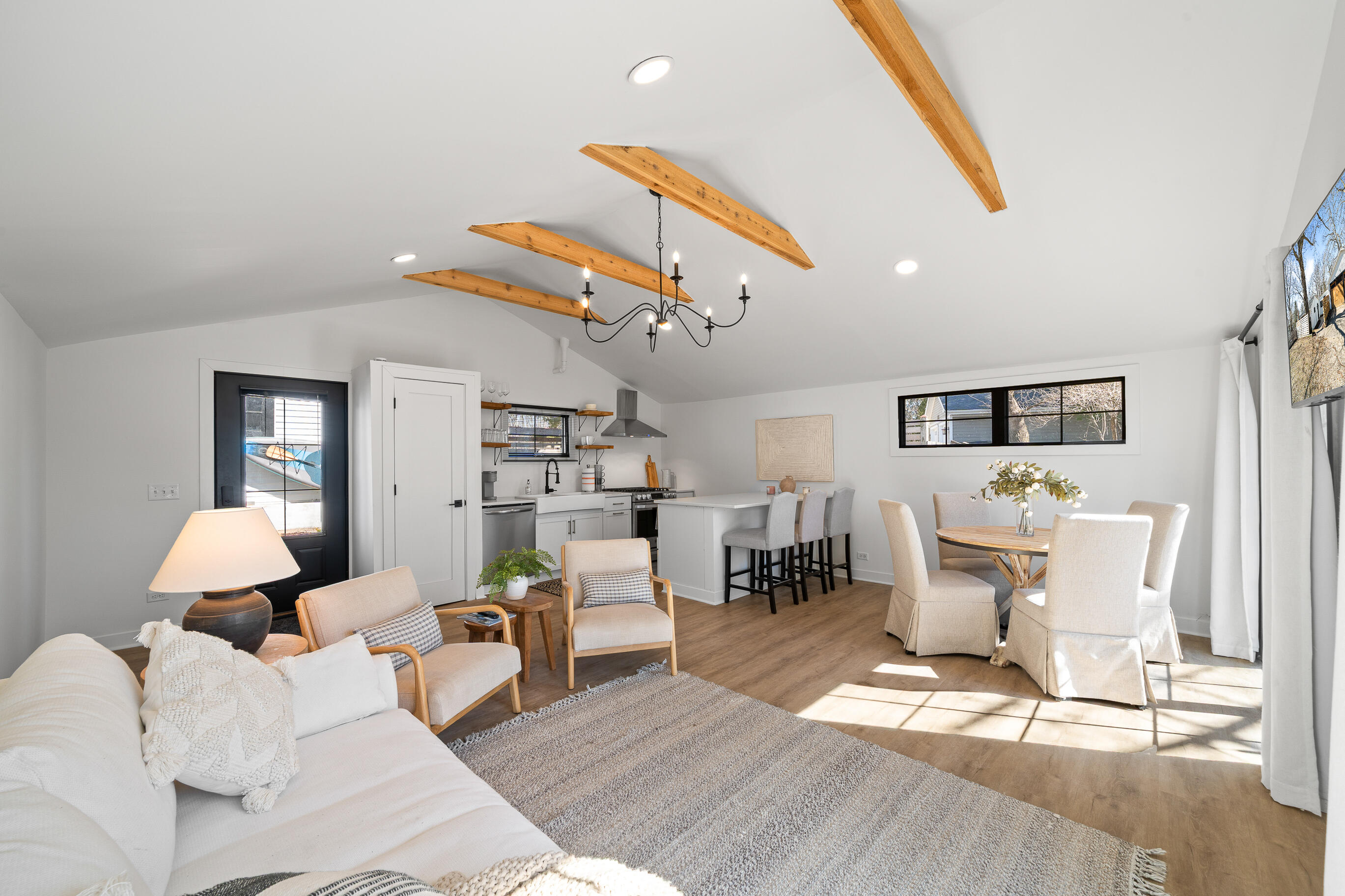 2804 Willow Point Dr