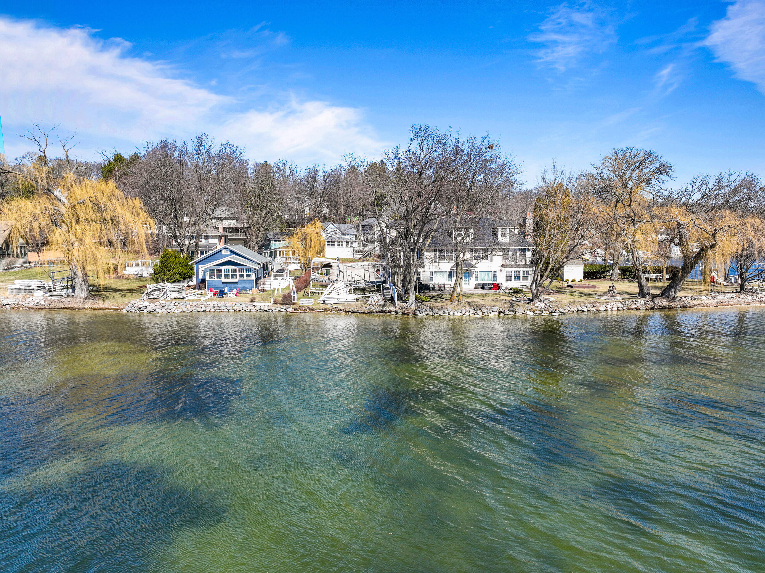 2804 Willow Point Dr