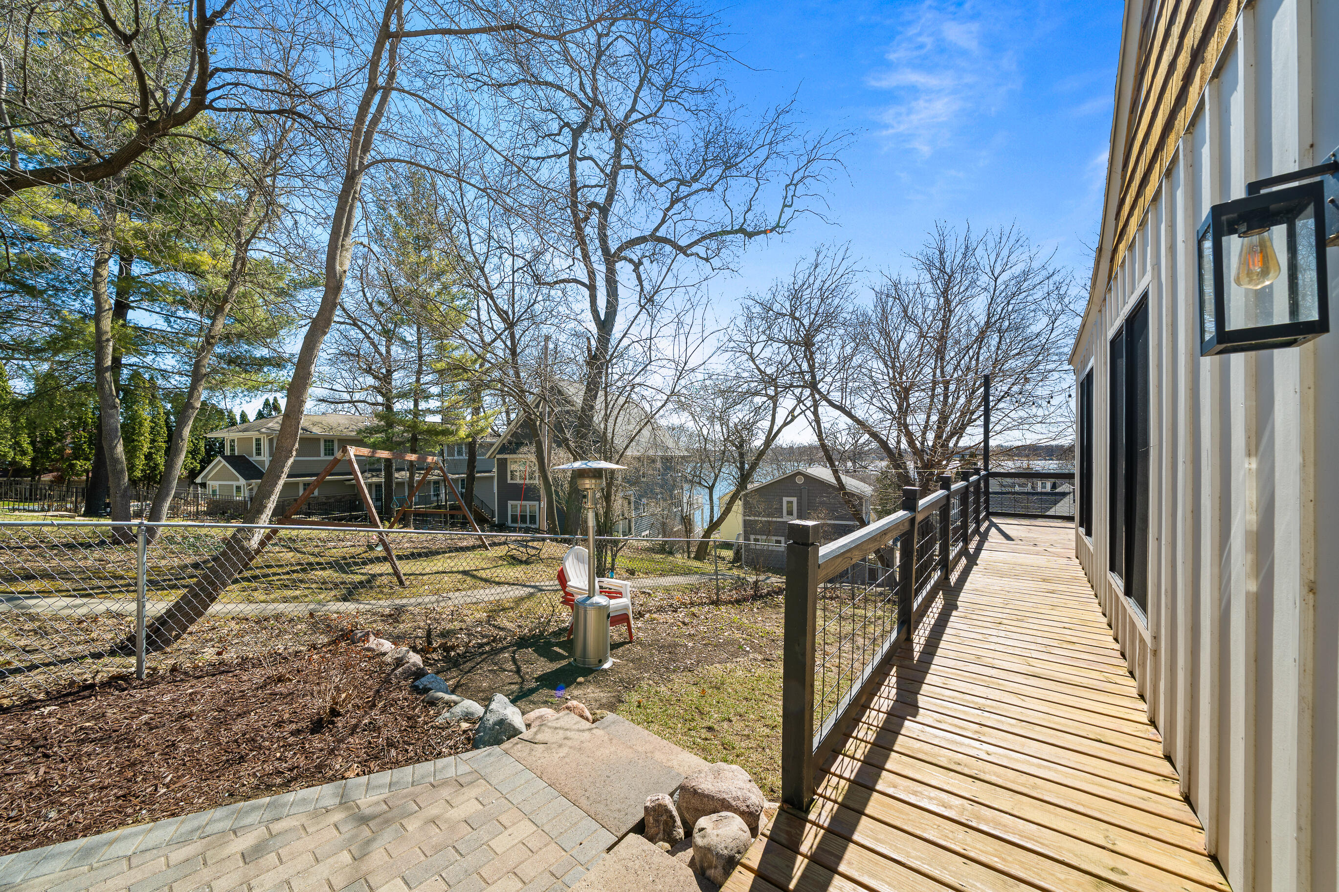 2804 Willow Point Dr