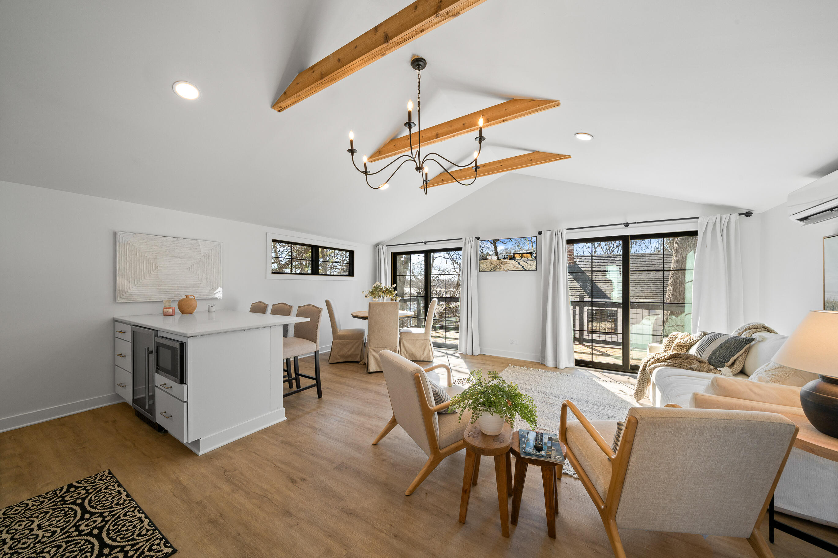 2804 Willow Point Dr