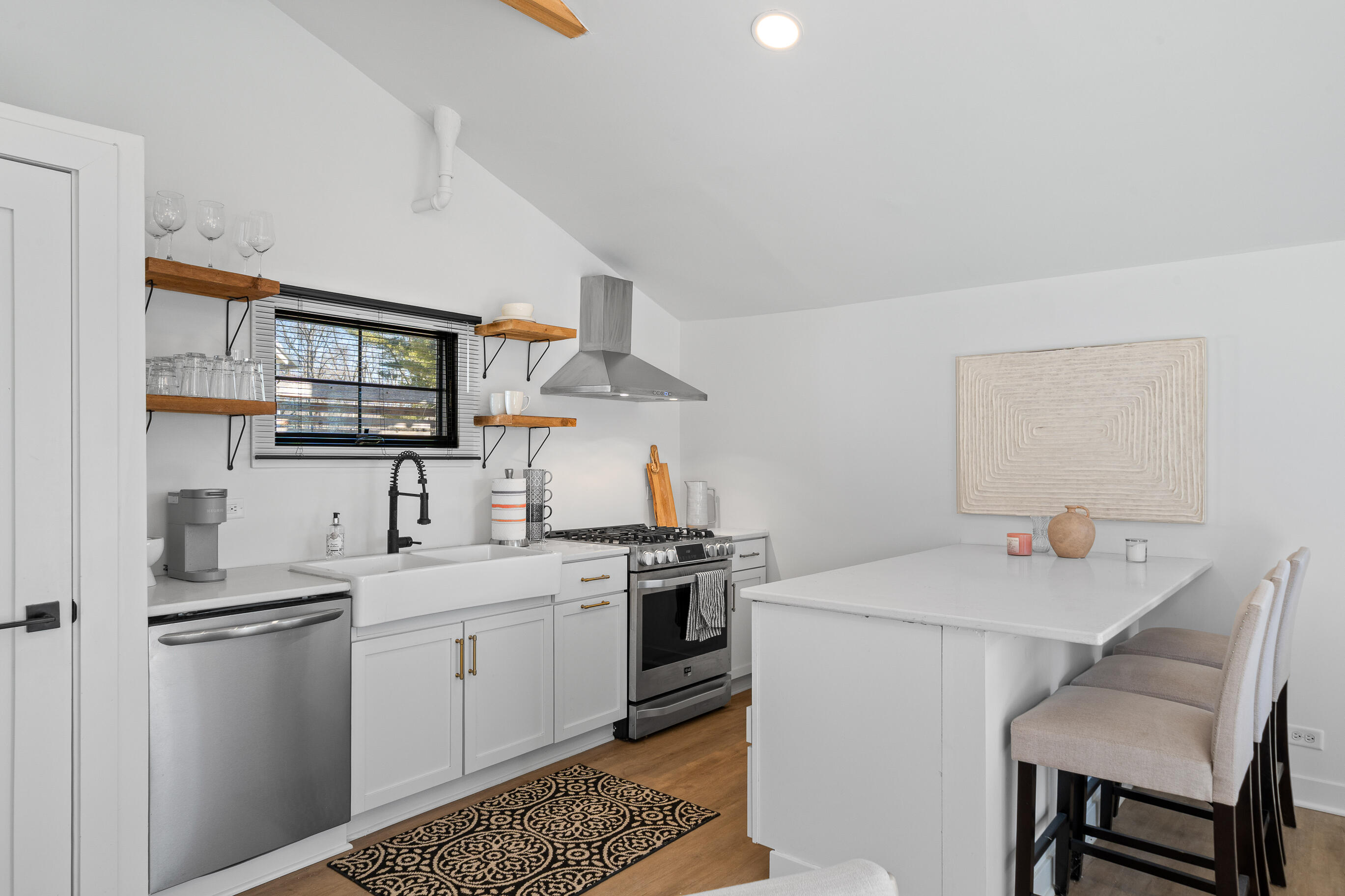 2804 Willow Point Dr