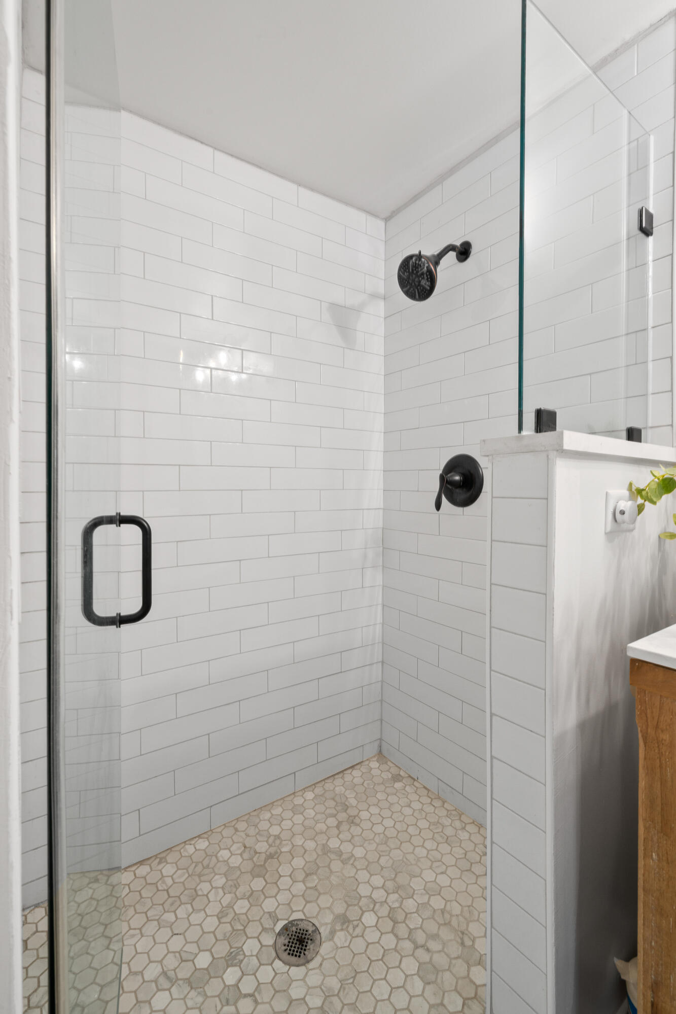 2804 Willow Point Dr