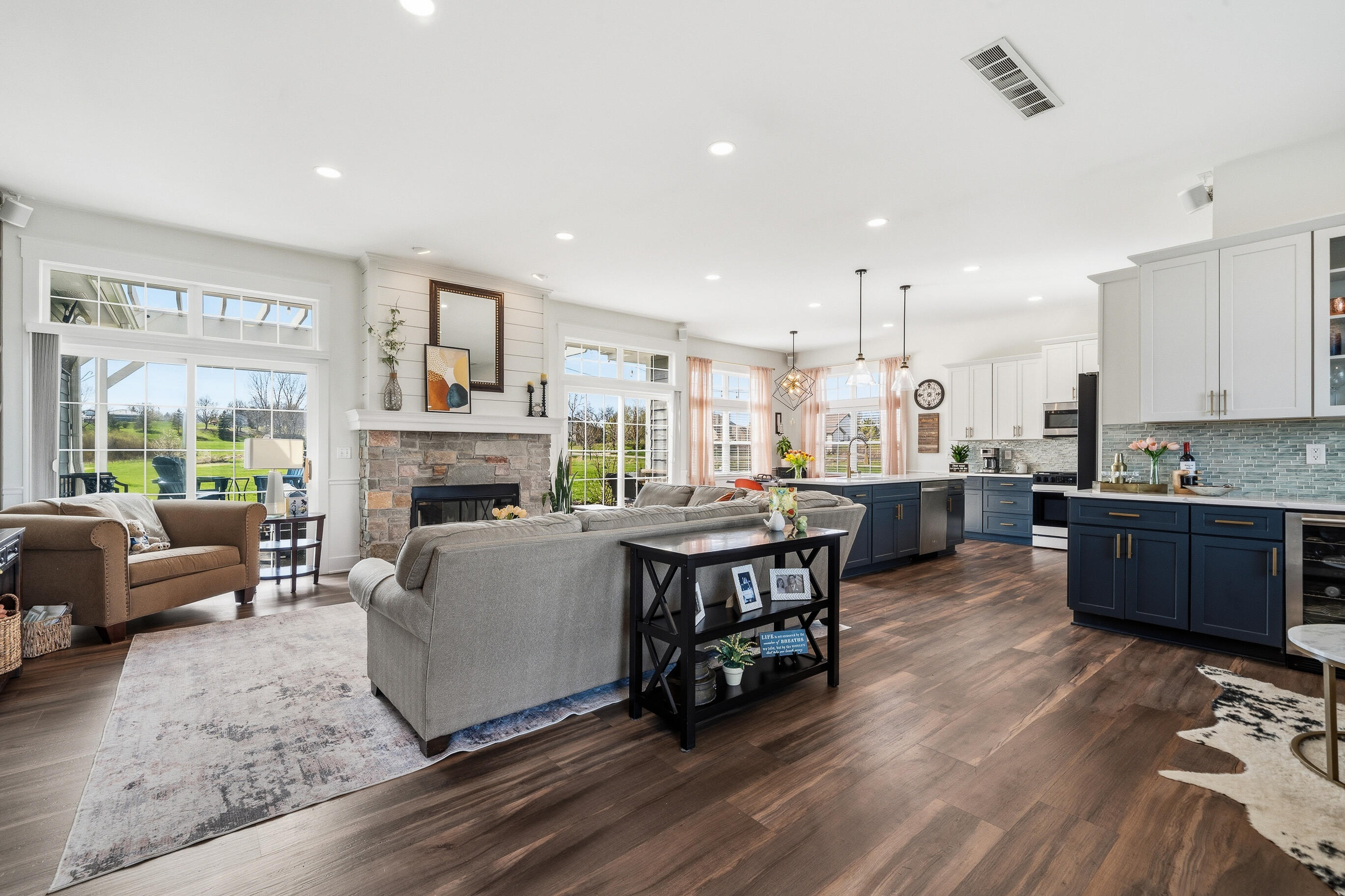 1760 Avenue of Champions -