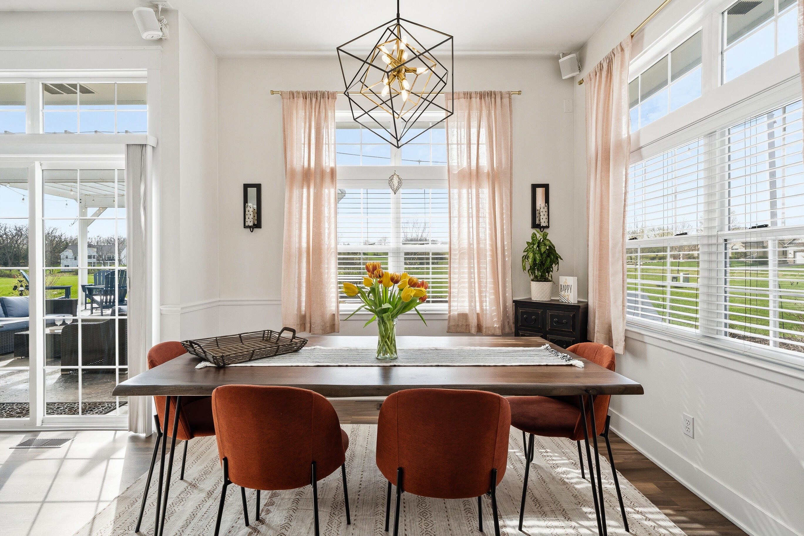 1760 Avenue of Champions -