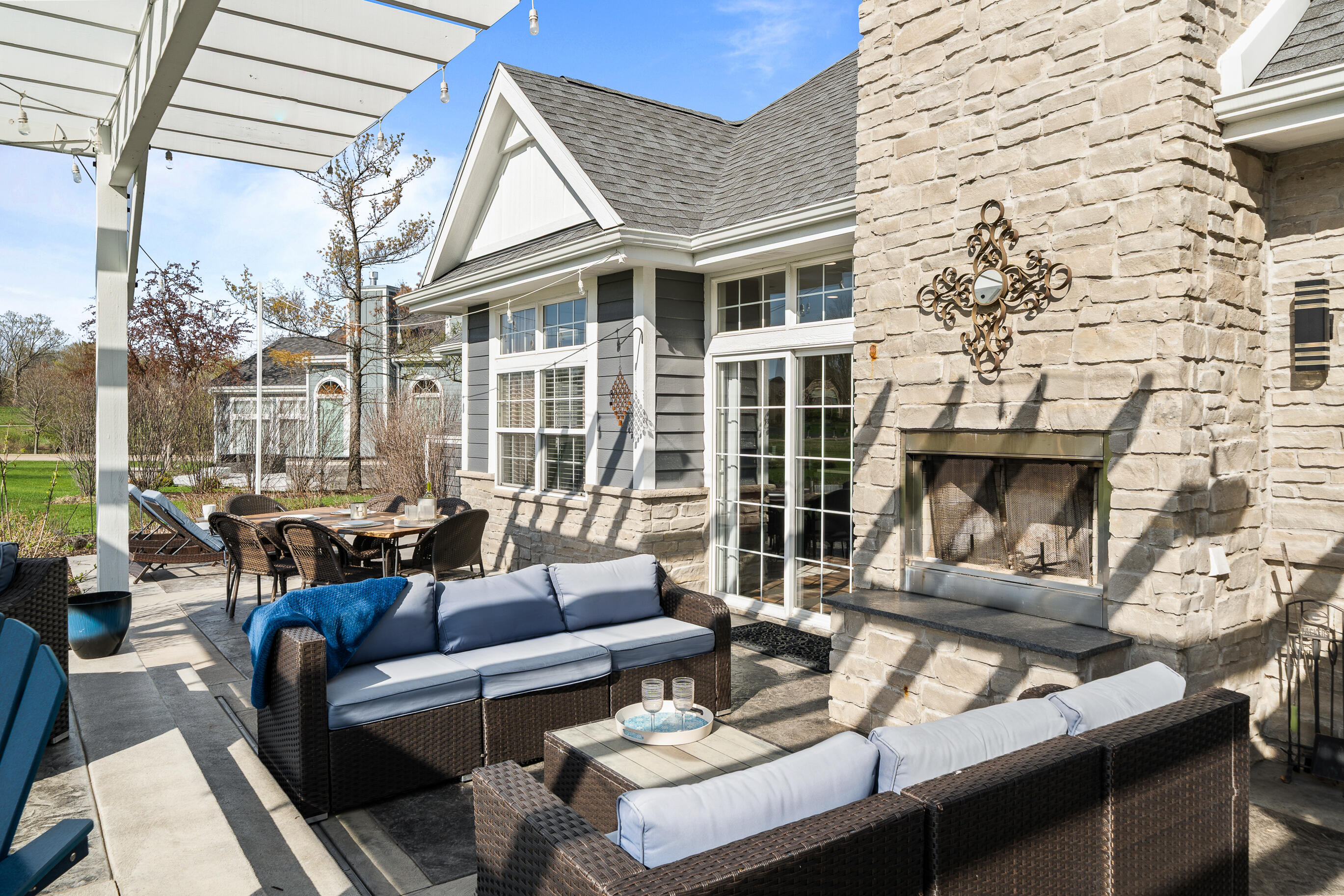 1760 Avenue of Champions -