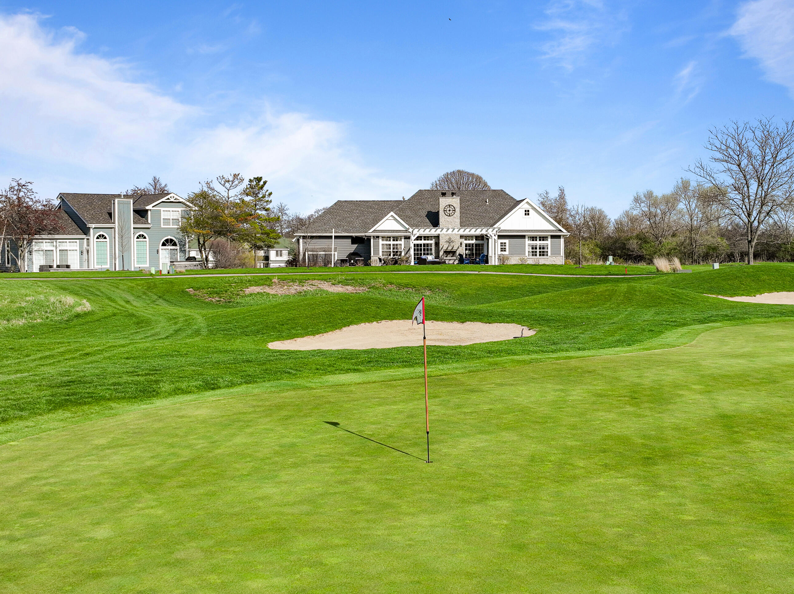 1760 Avenue of Champions -