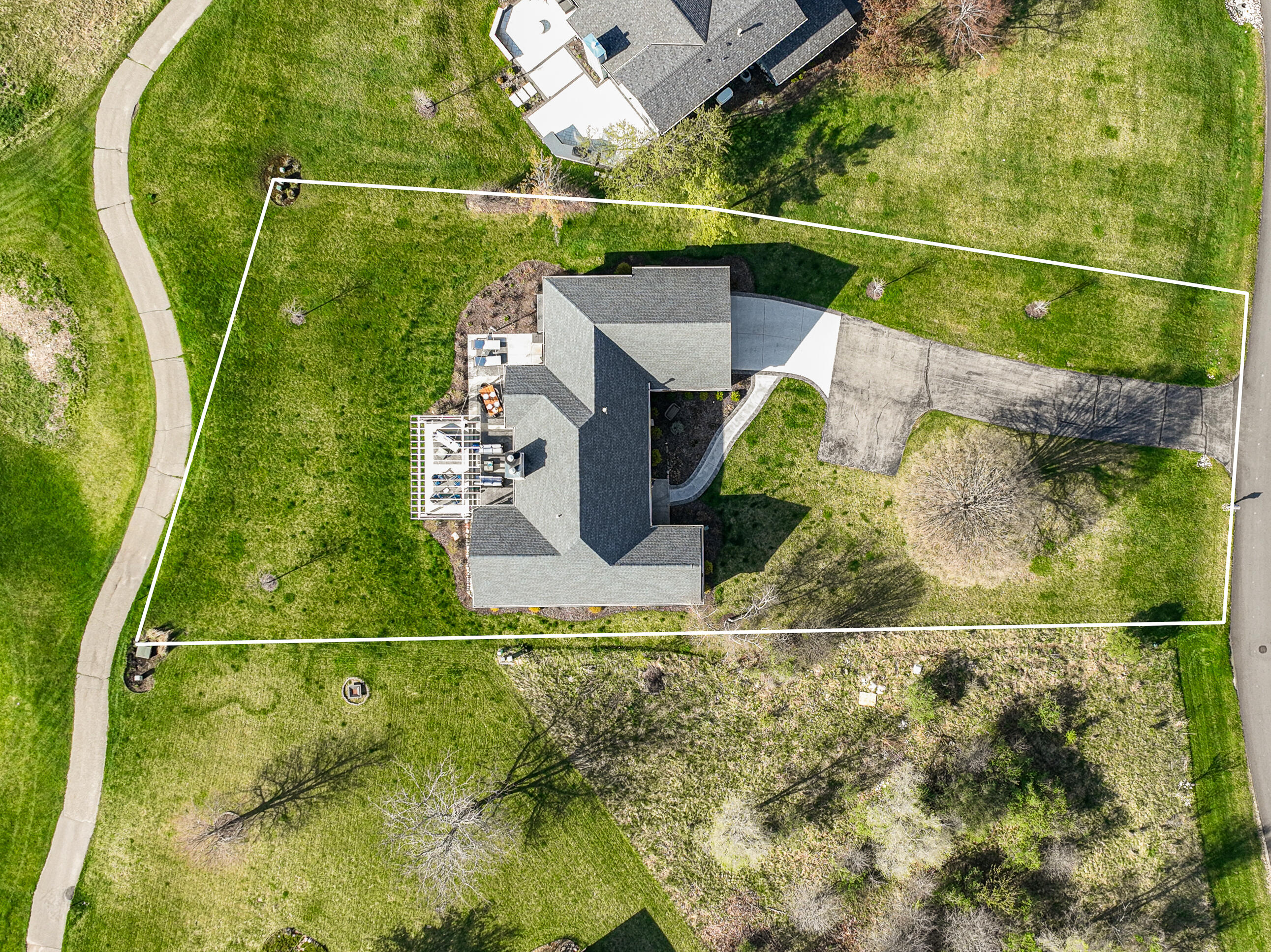 1760 Avenue of Champions -