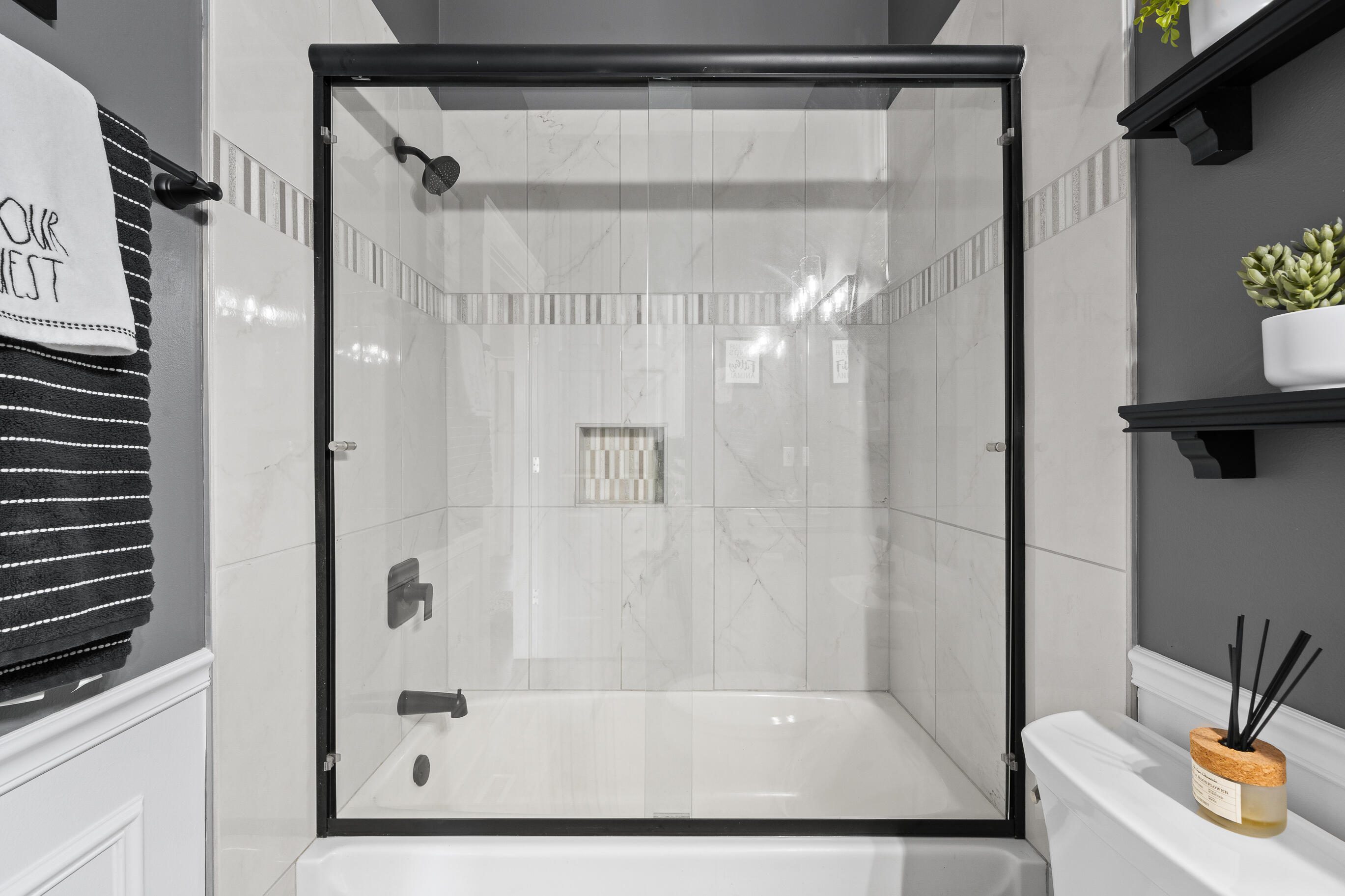 1760 Avenue of Champions -