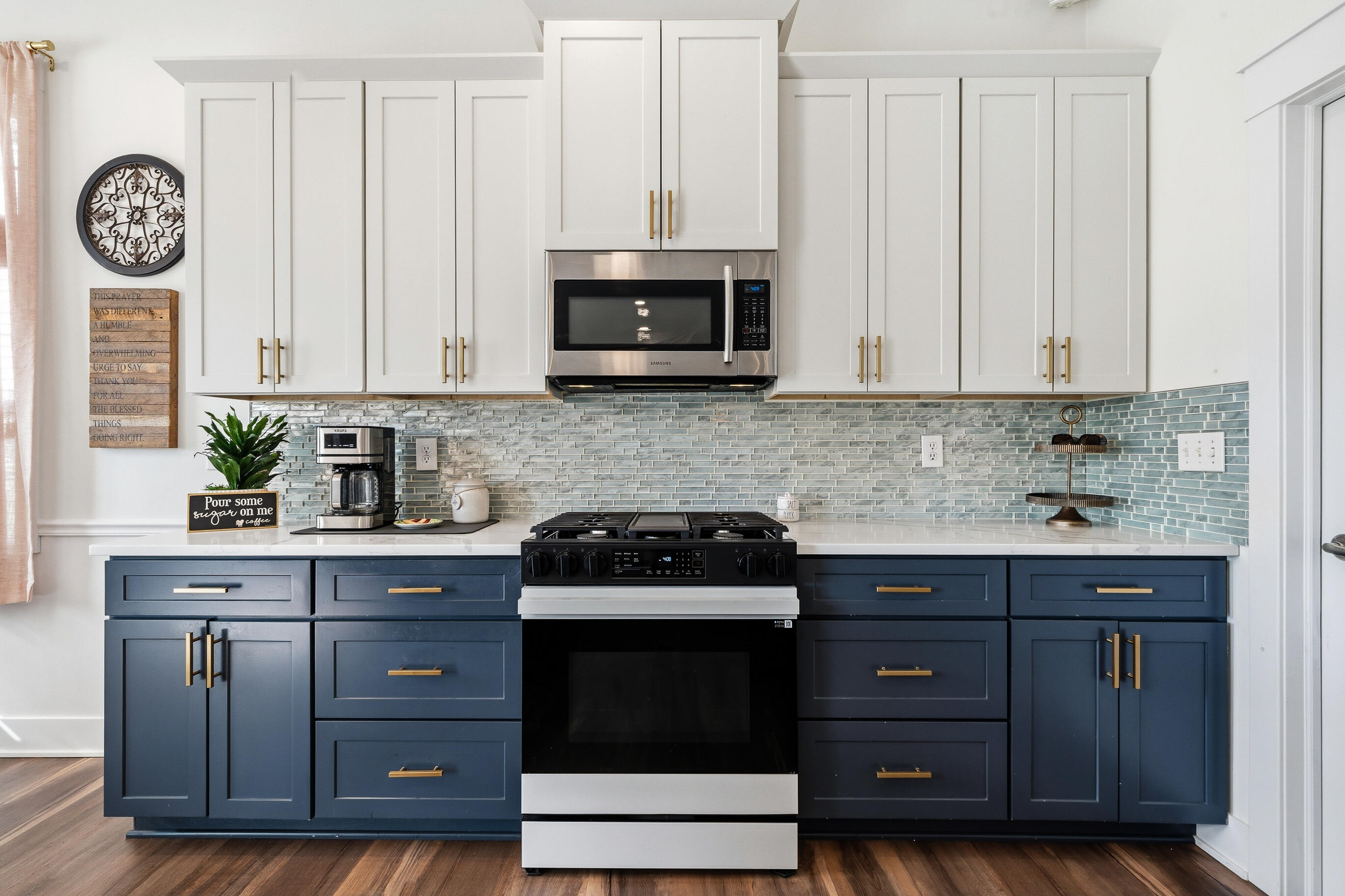 1760 Avenue of Champions -