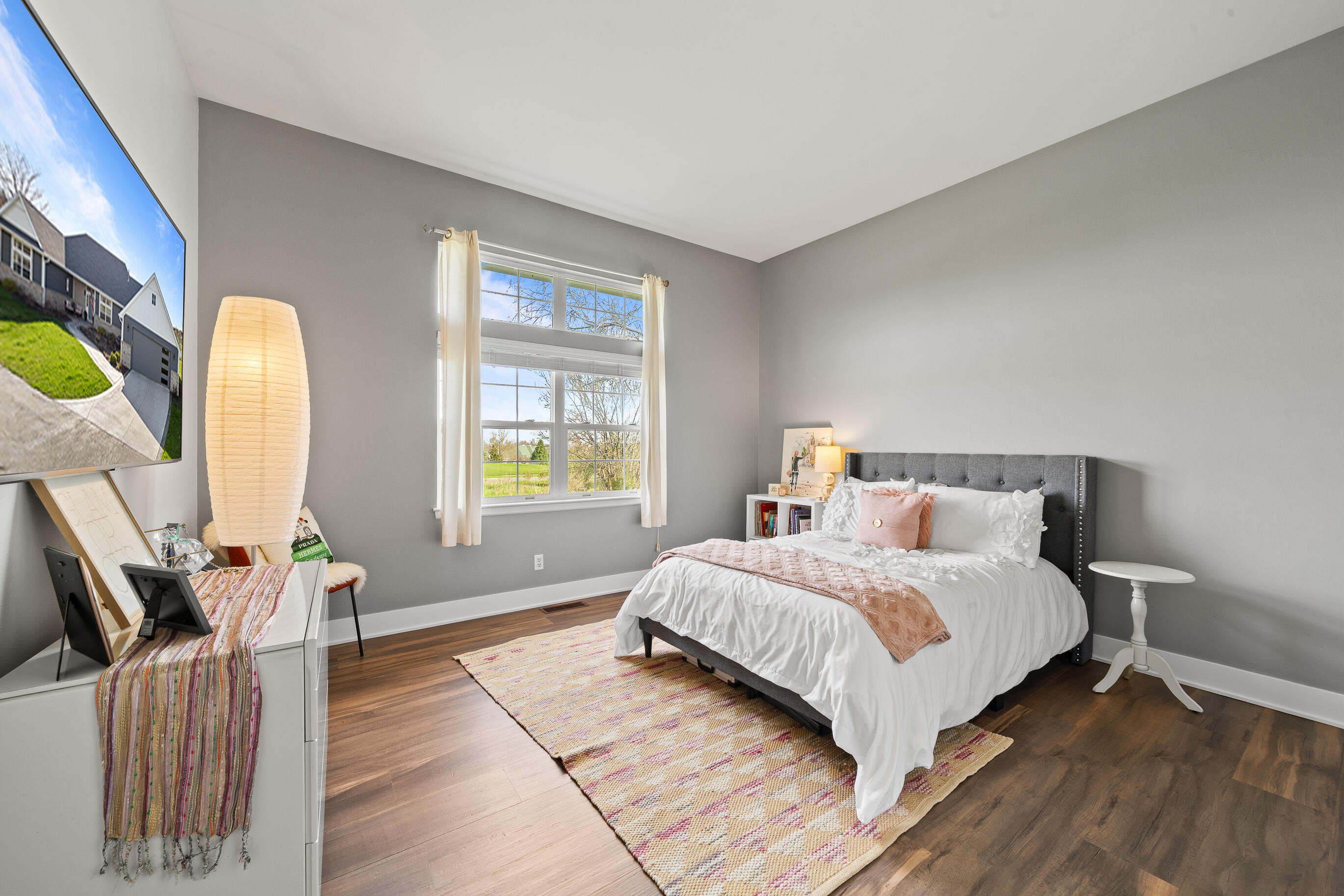 1760 Avenue of Champions -