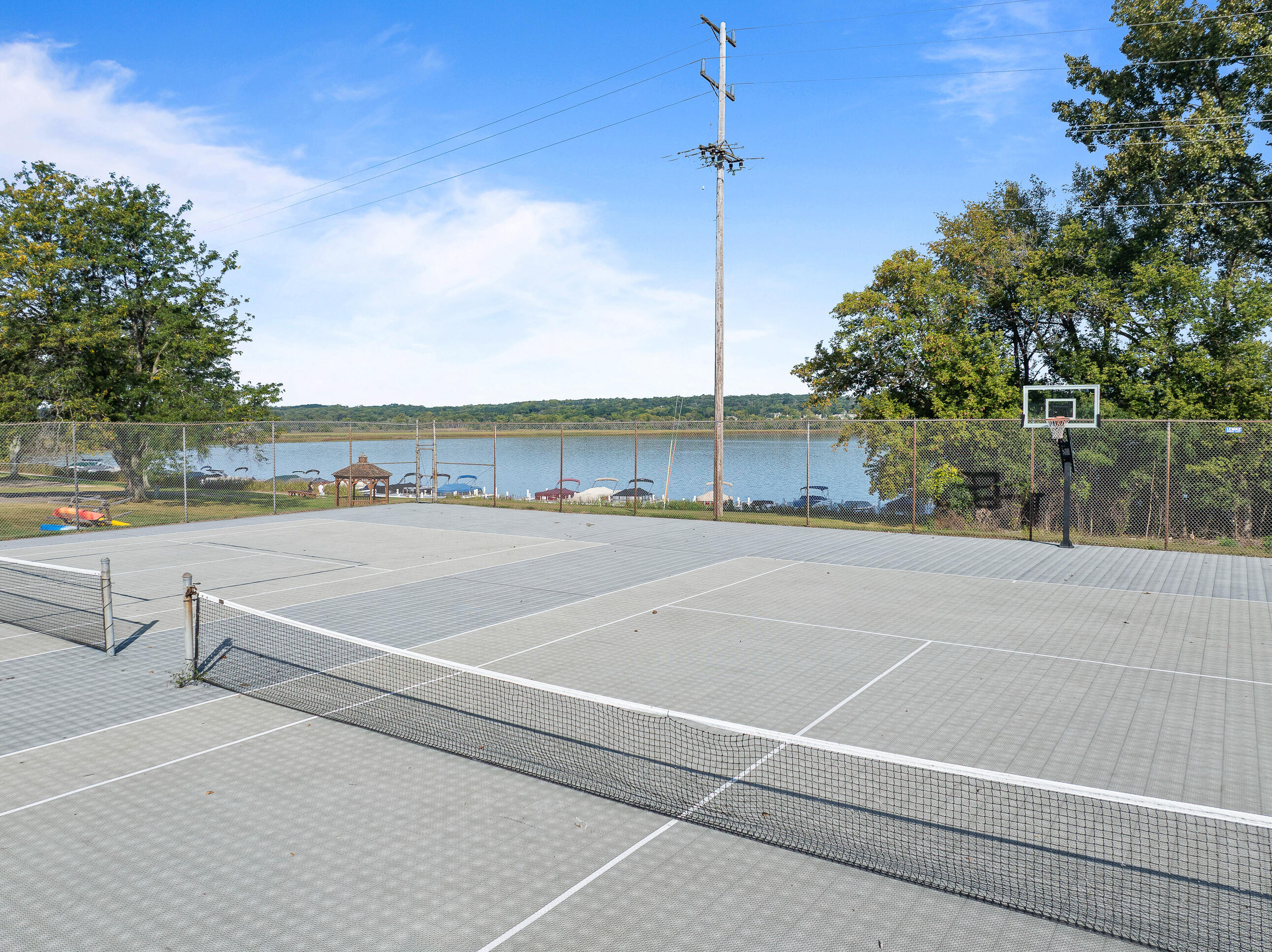 12 Interlaken Dr Unit: 05