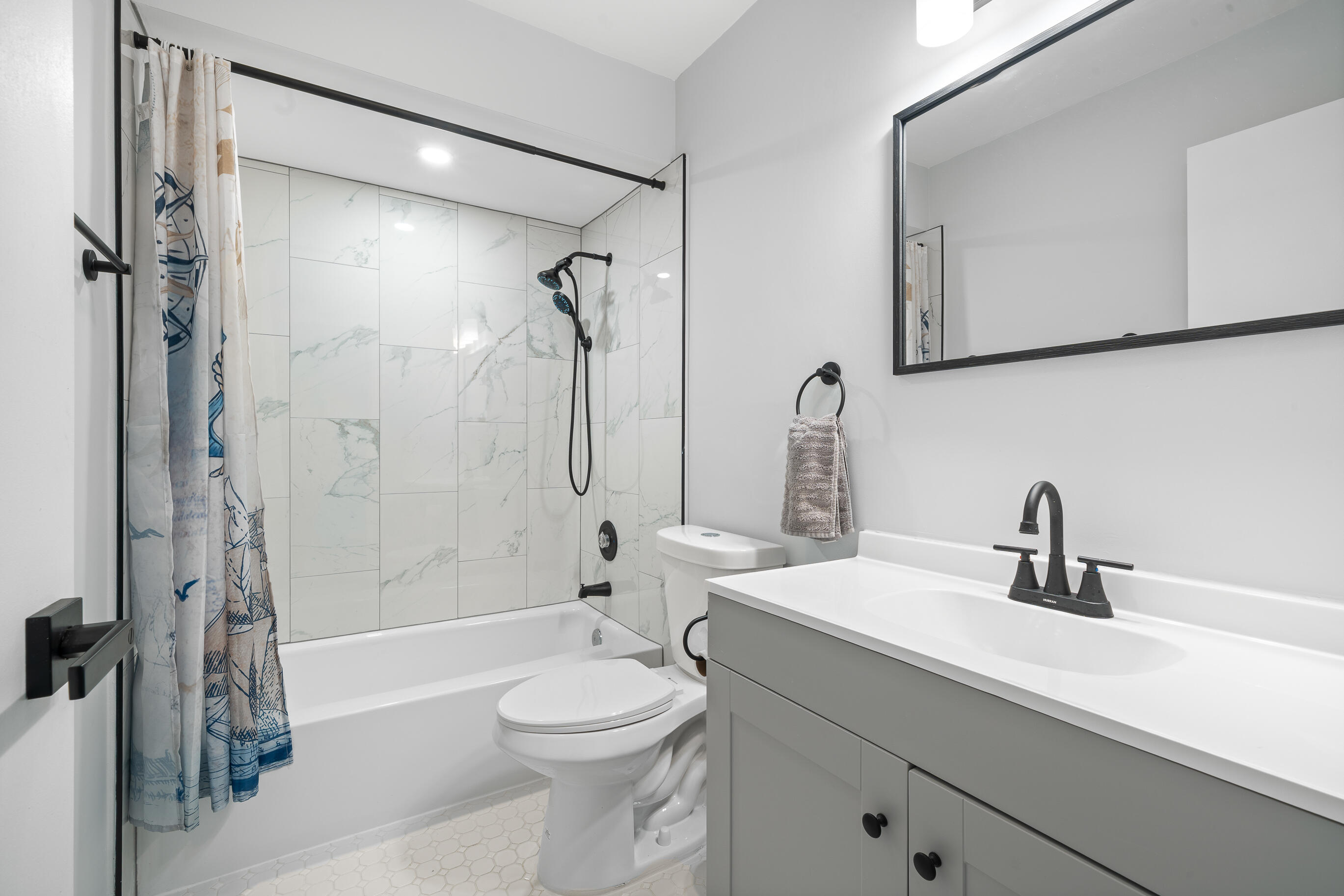 12 Interlaken Dr Unit: 05