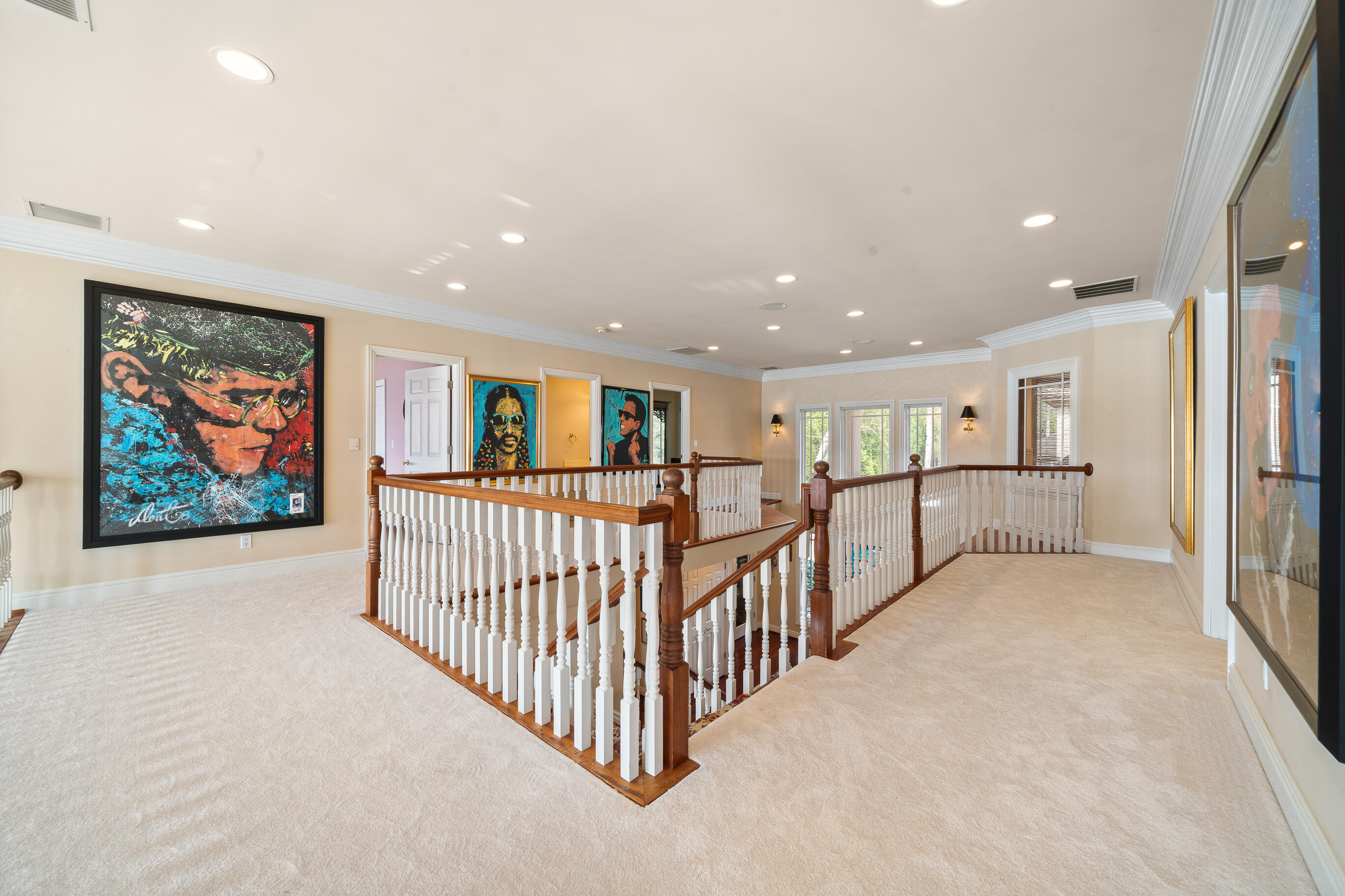 2718 Willow Point Dr