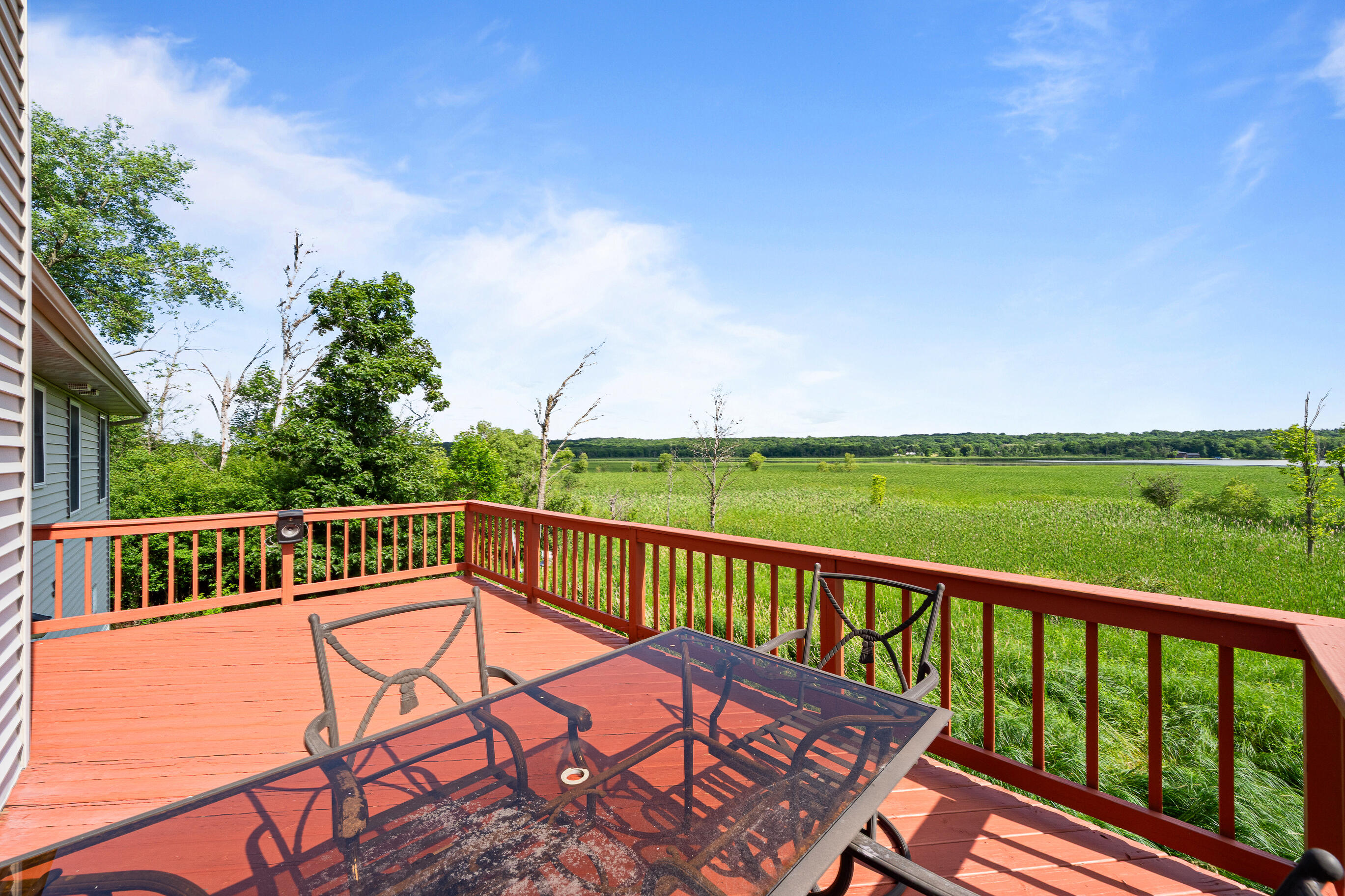 W3647 Lakeview Dr