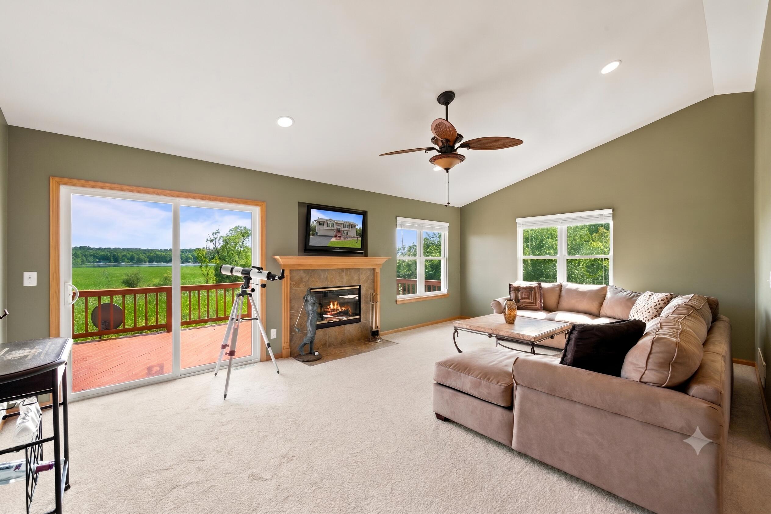 W3647 Lakeview Dr
