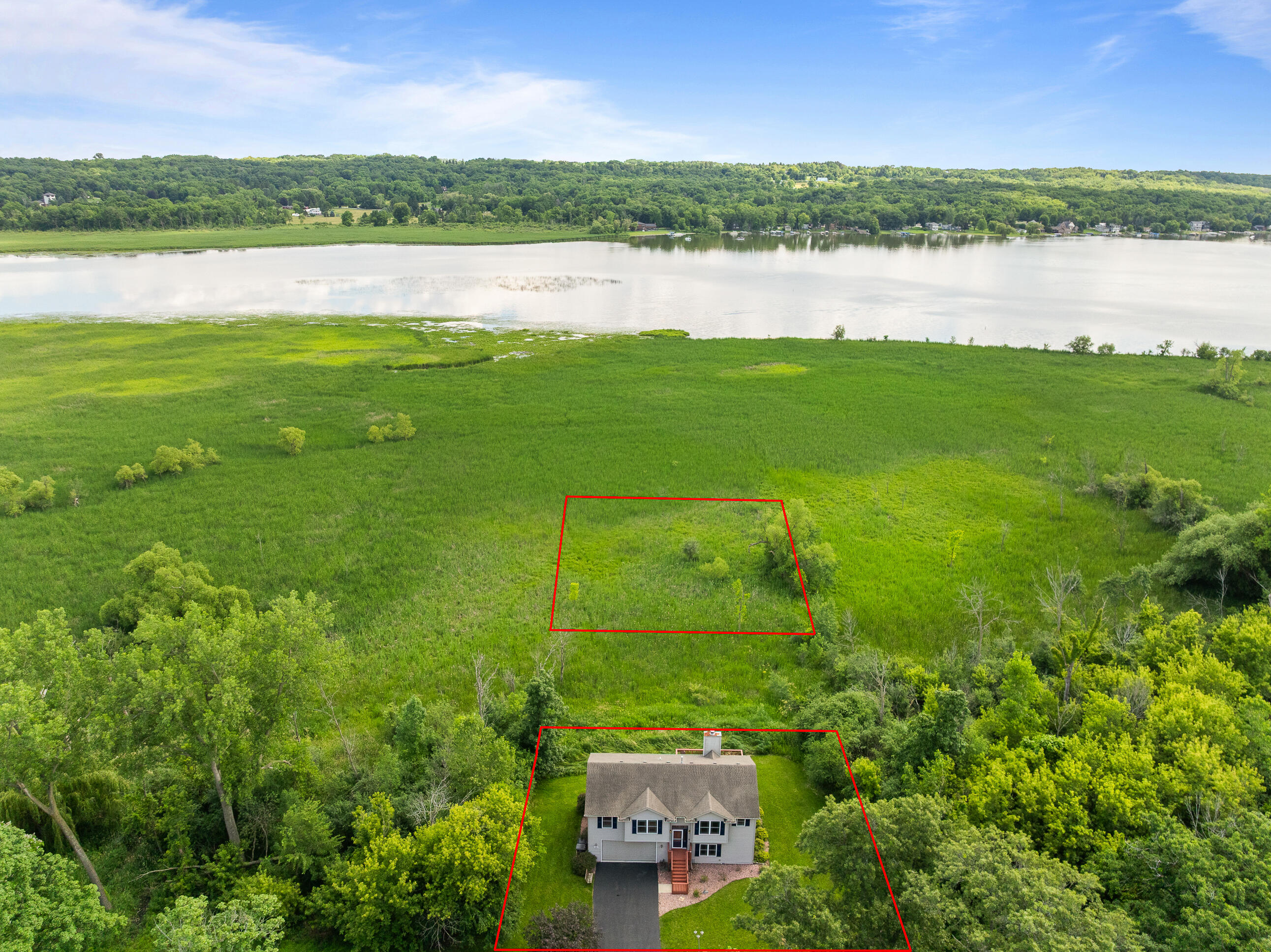 W3647 Lakeview Dr