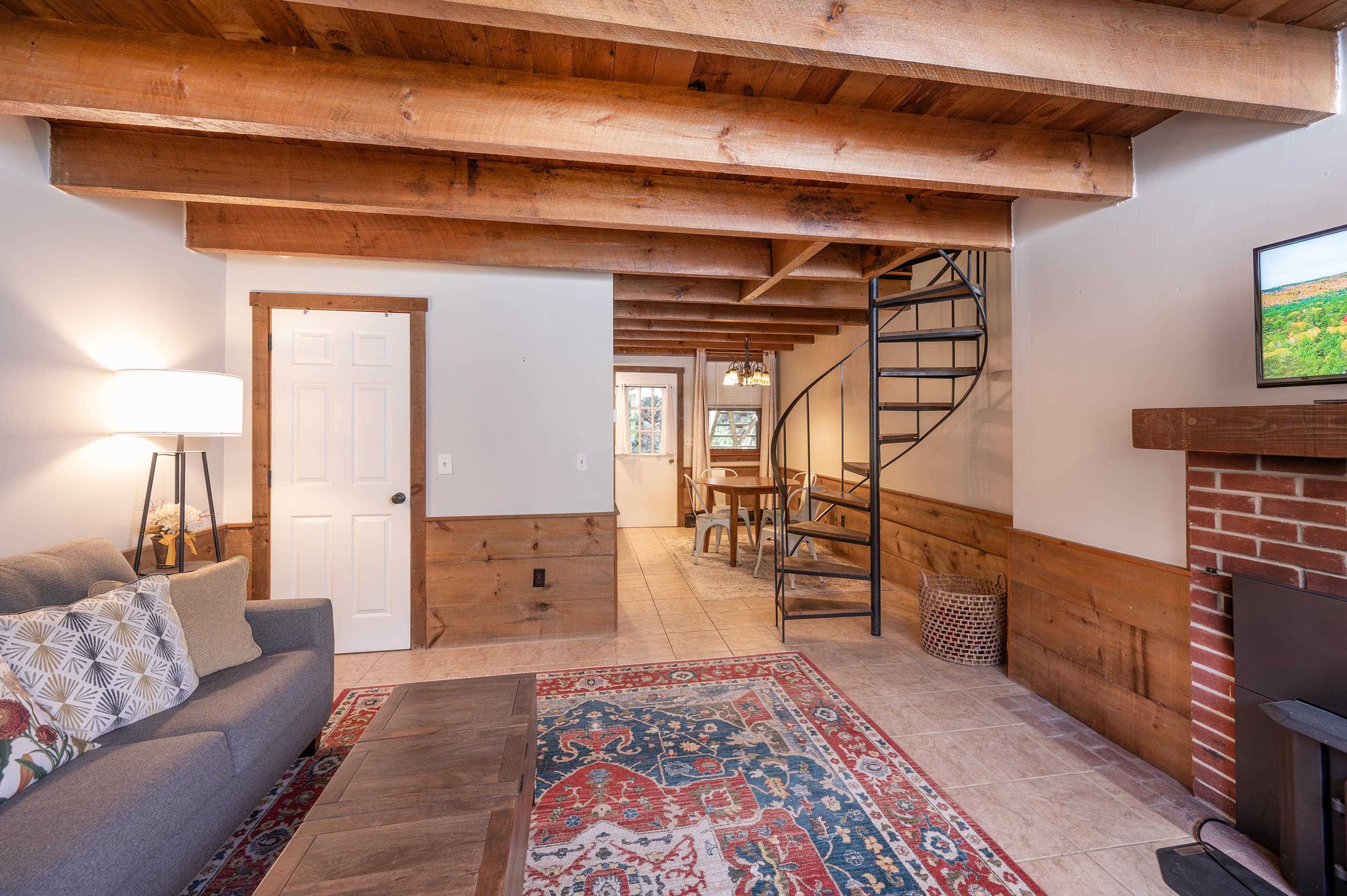 574 Willard Road Unit: 2C