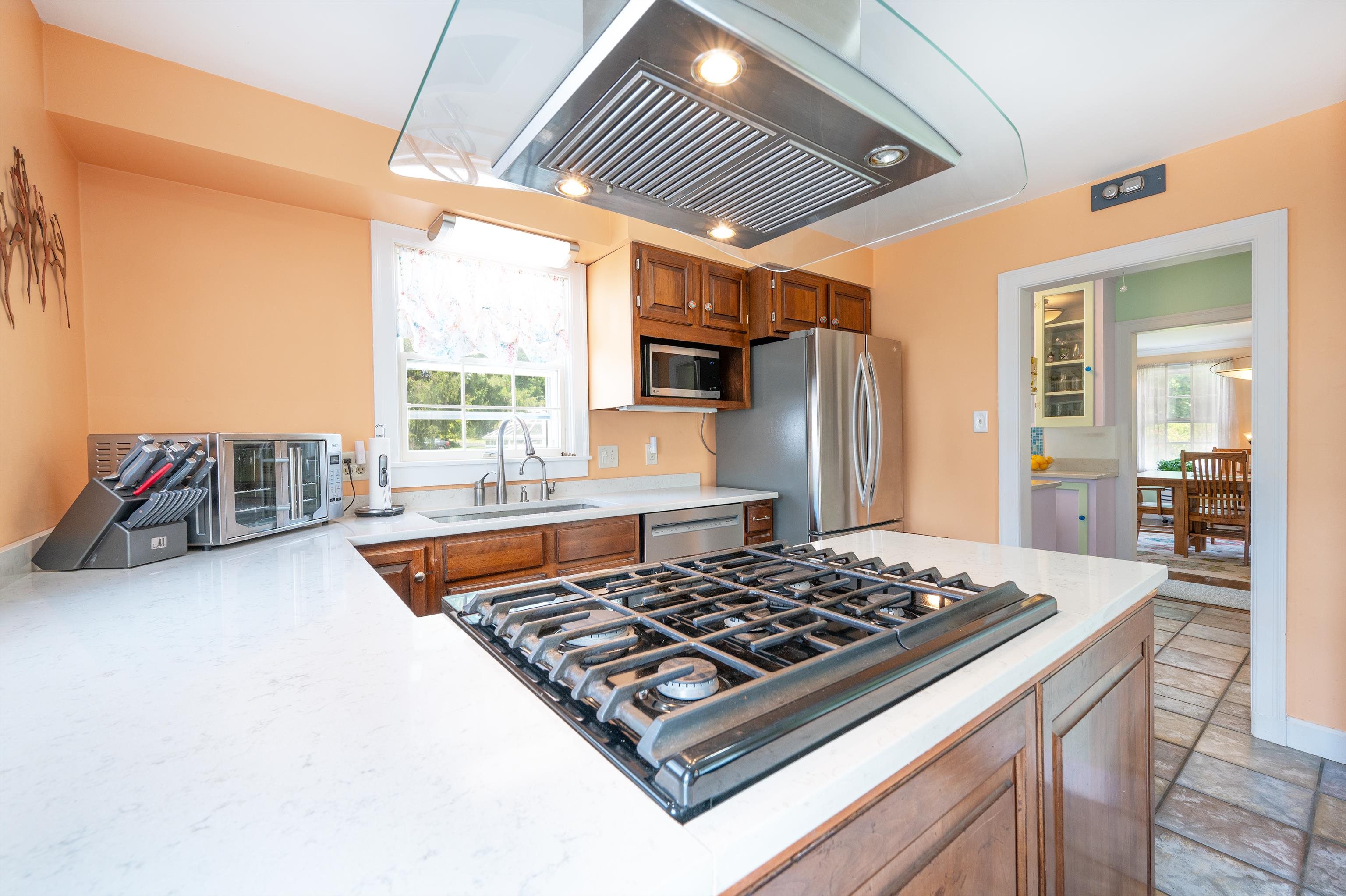 135 Bellevue Avenue