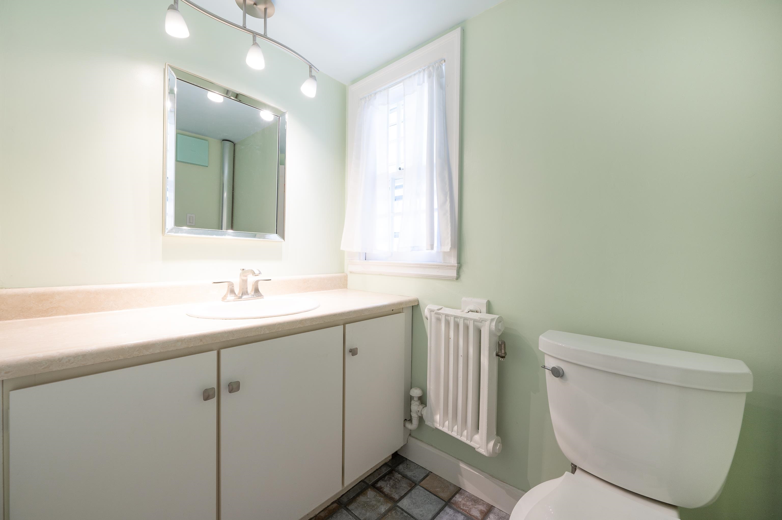 135 Bellevue Avenue