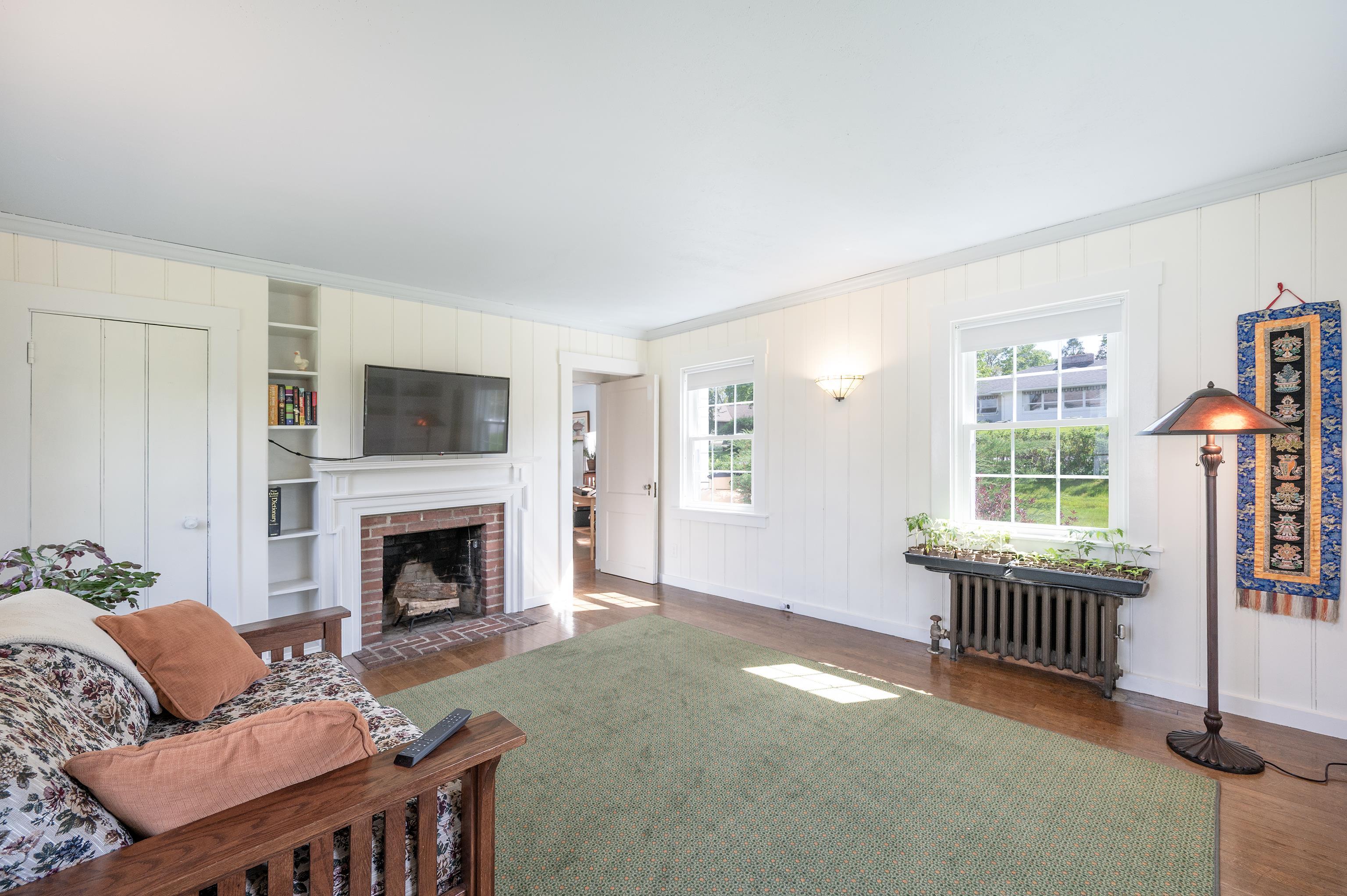 135 Bellevue Avenue