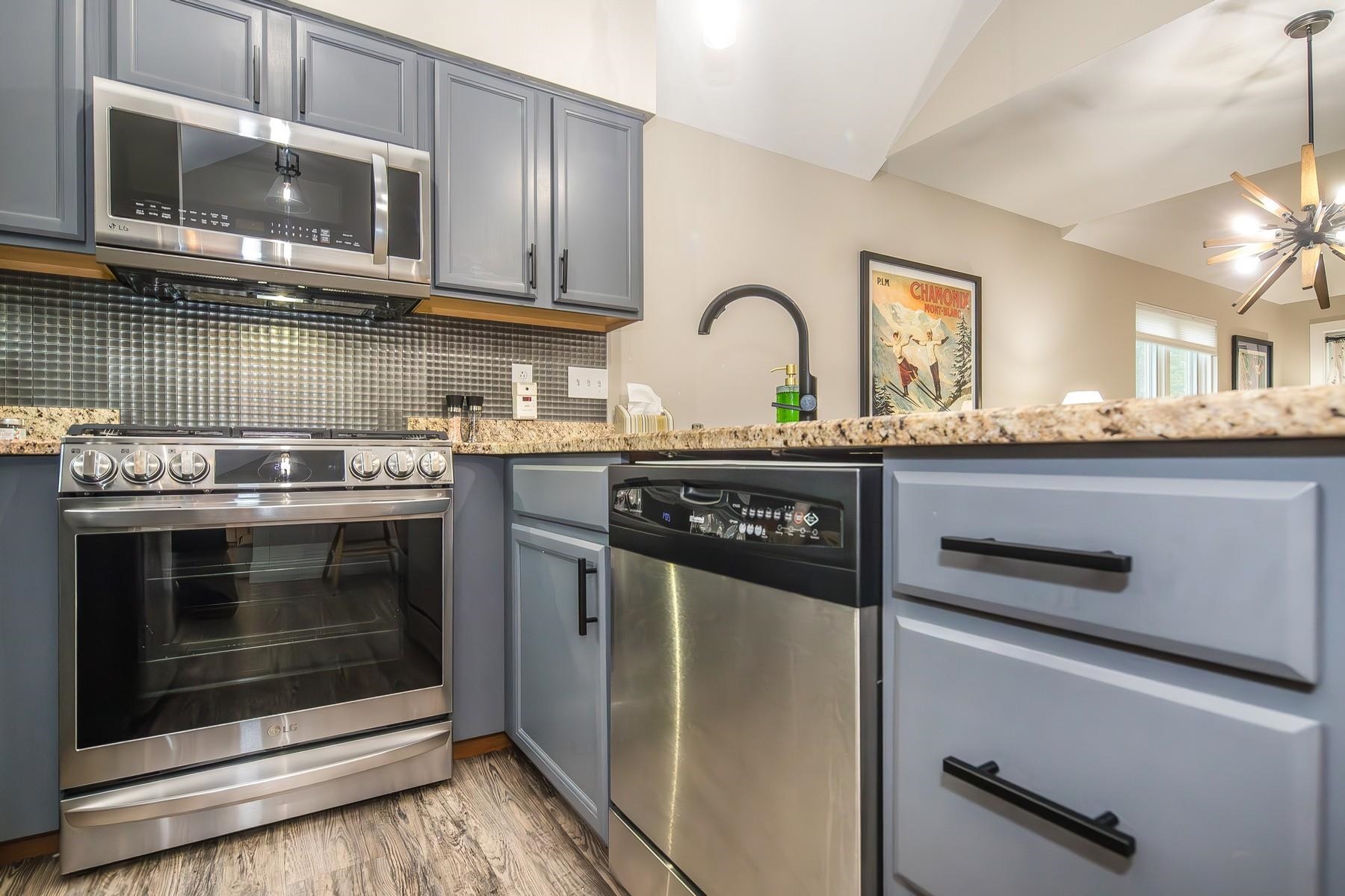 267 Village Circle Unit: V-15