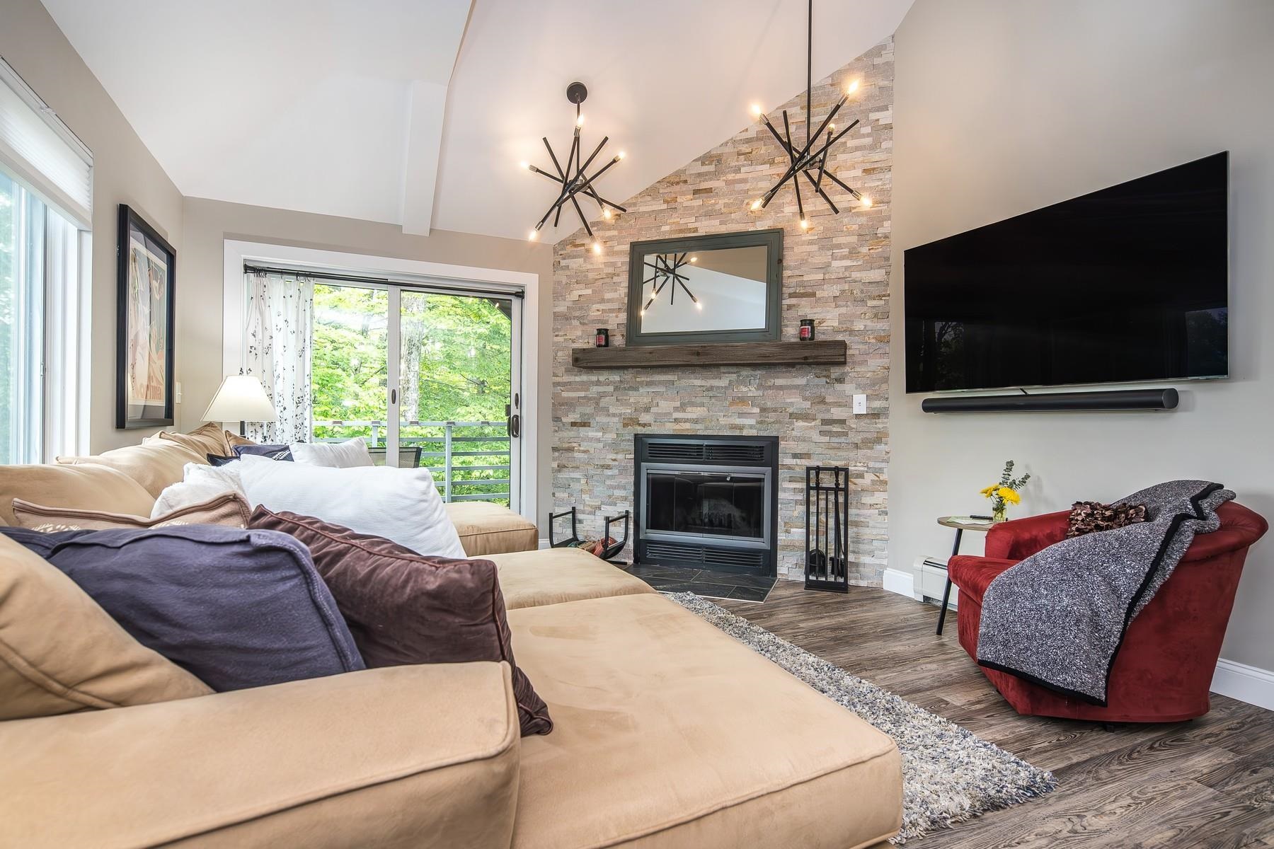 267 Village Circle Unit: V-15