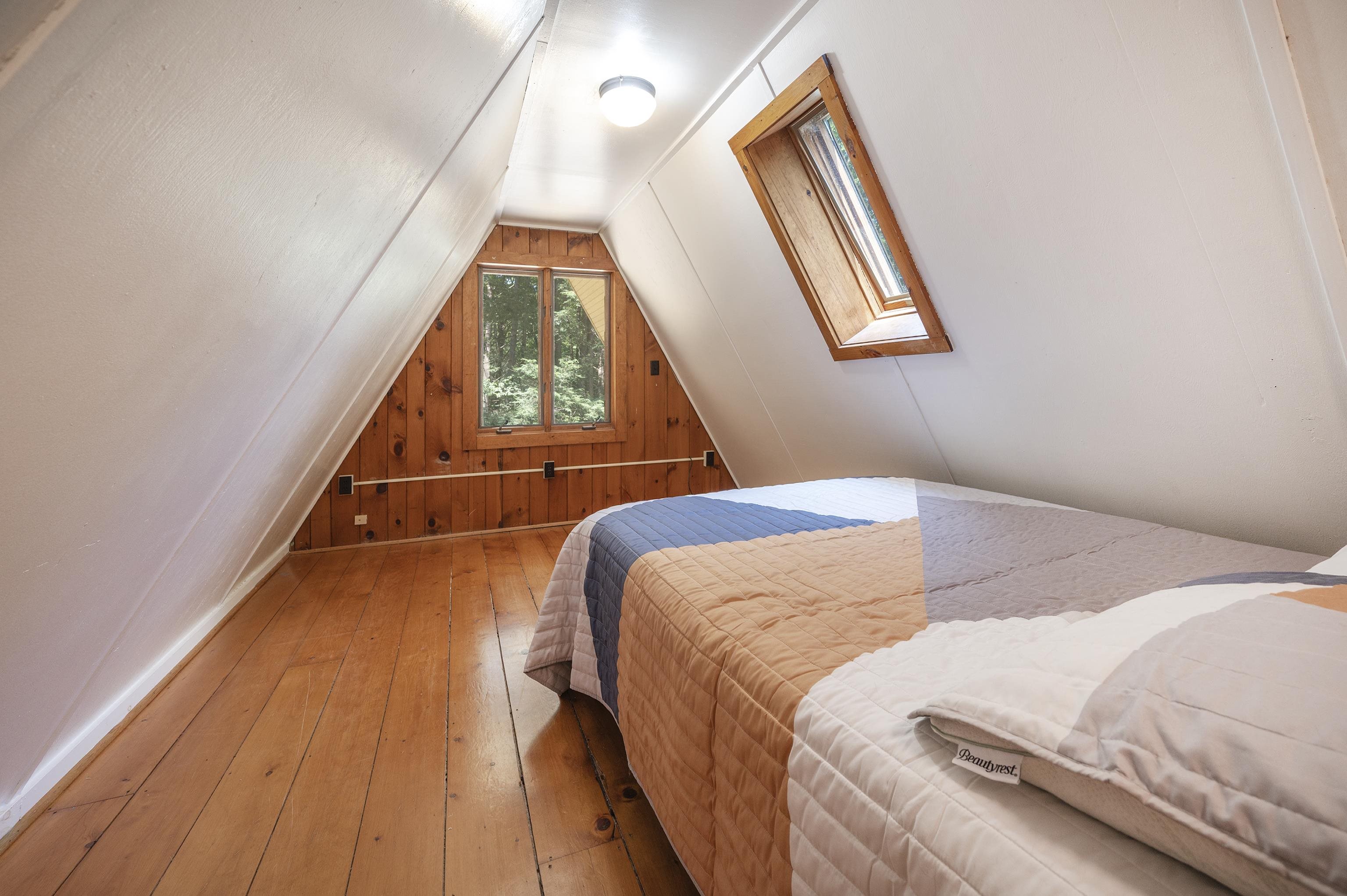 18 Hemlock Hill Road